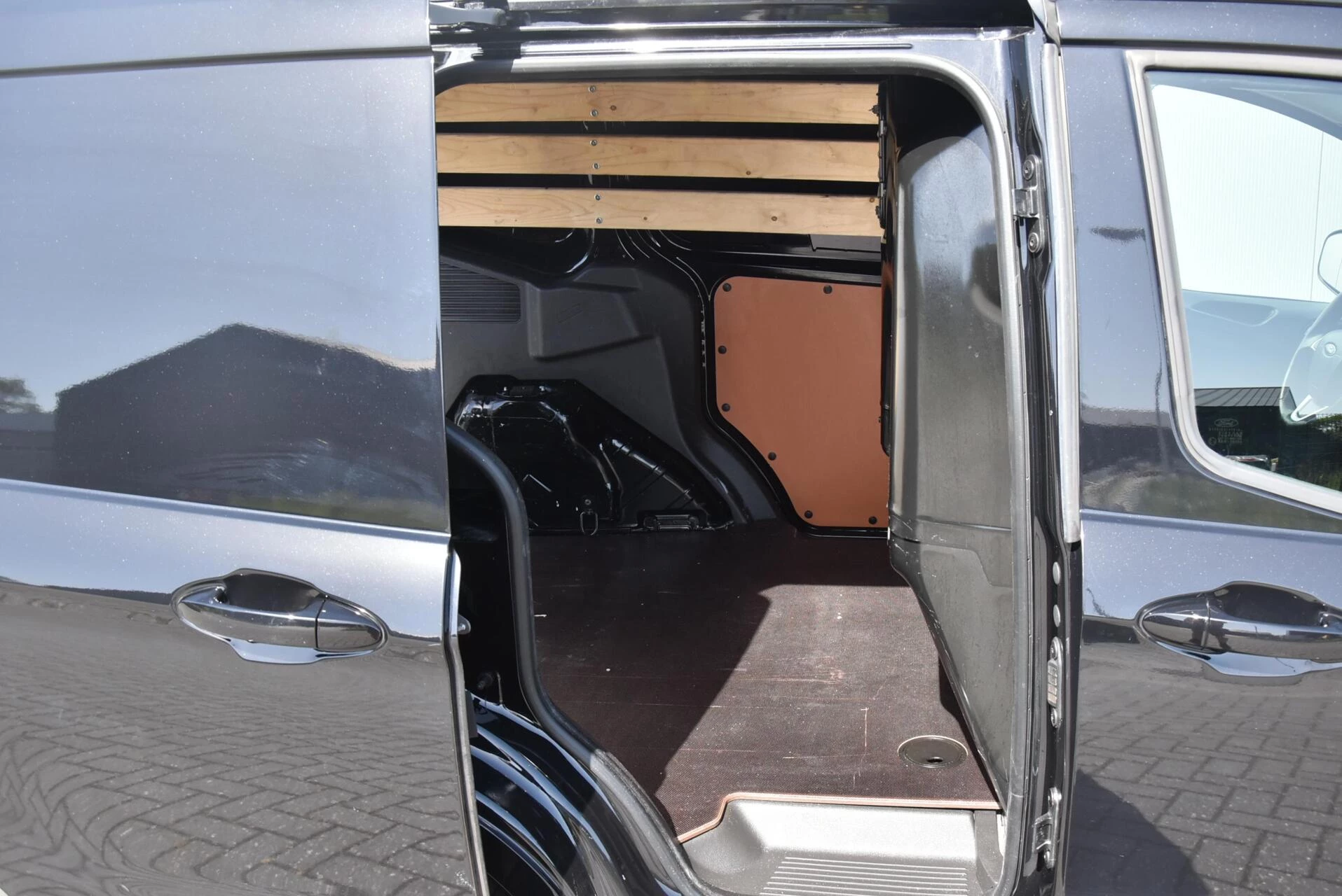 Hoofdafbeelding Ford Transit Courier