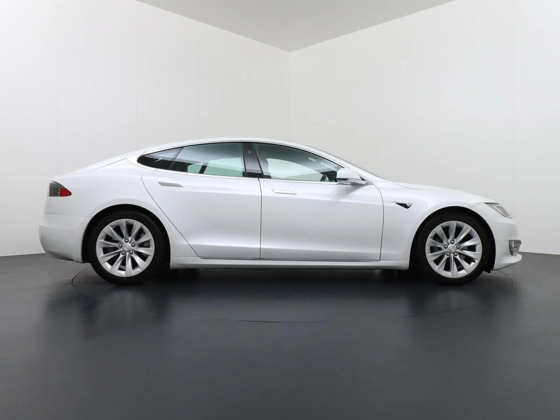 Hoofdafbeelding Tesla Model S