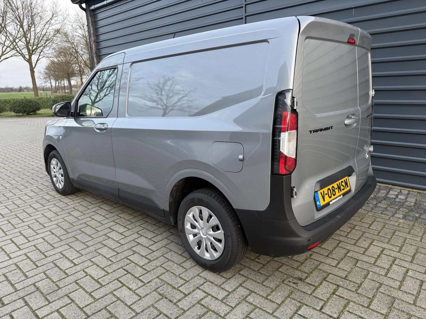 Hoofdafbeelding Ford Transit Courier