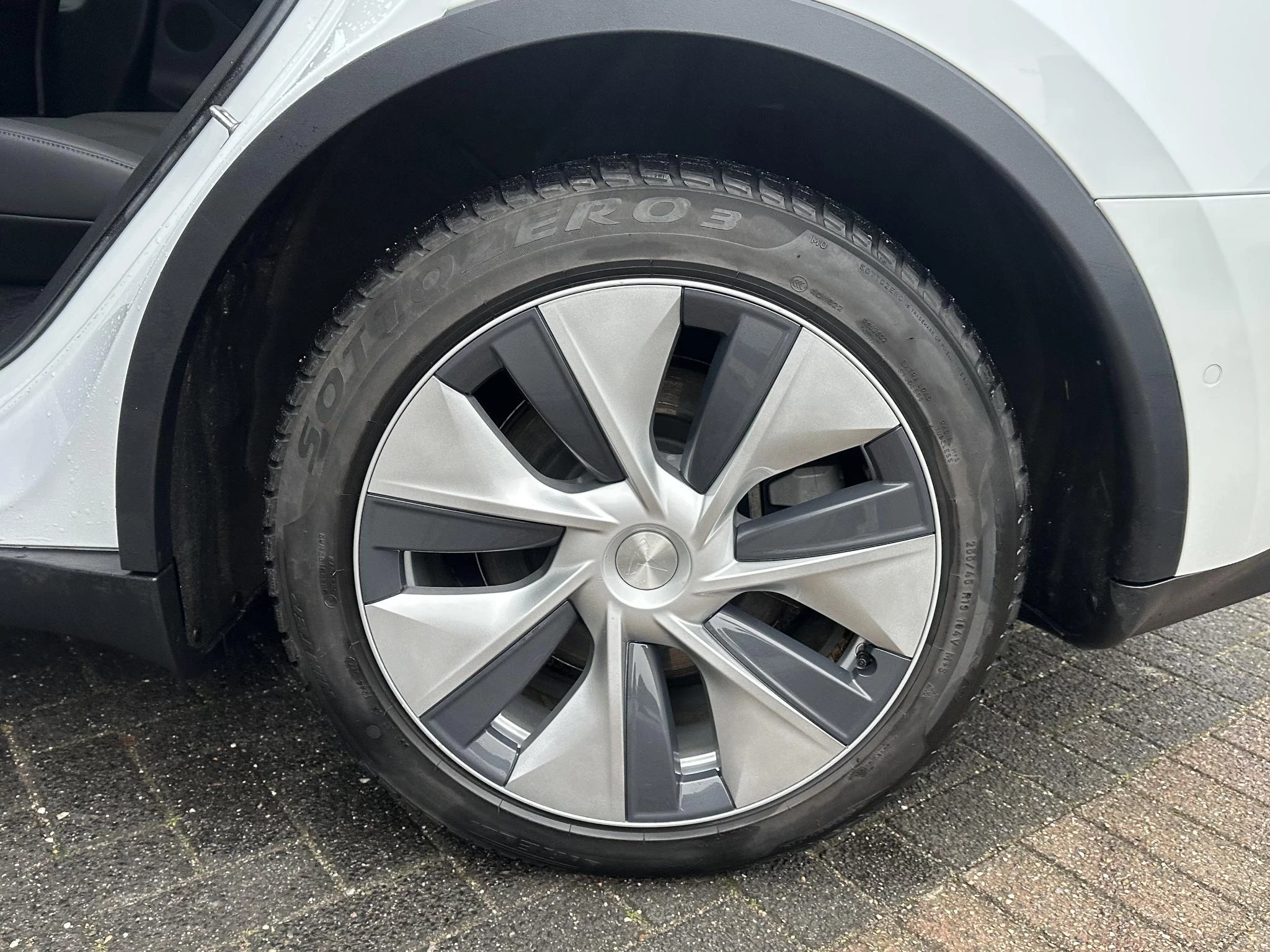 Hoofdafbeelding Tesla Model Y