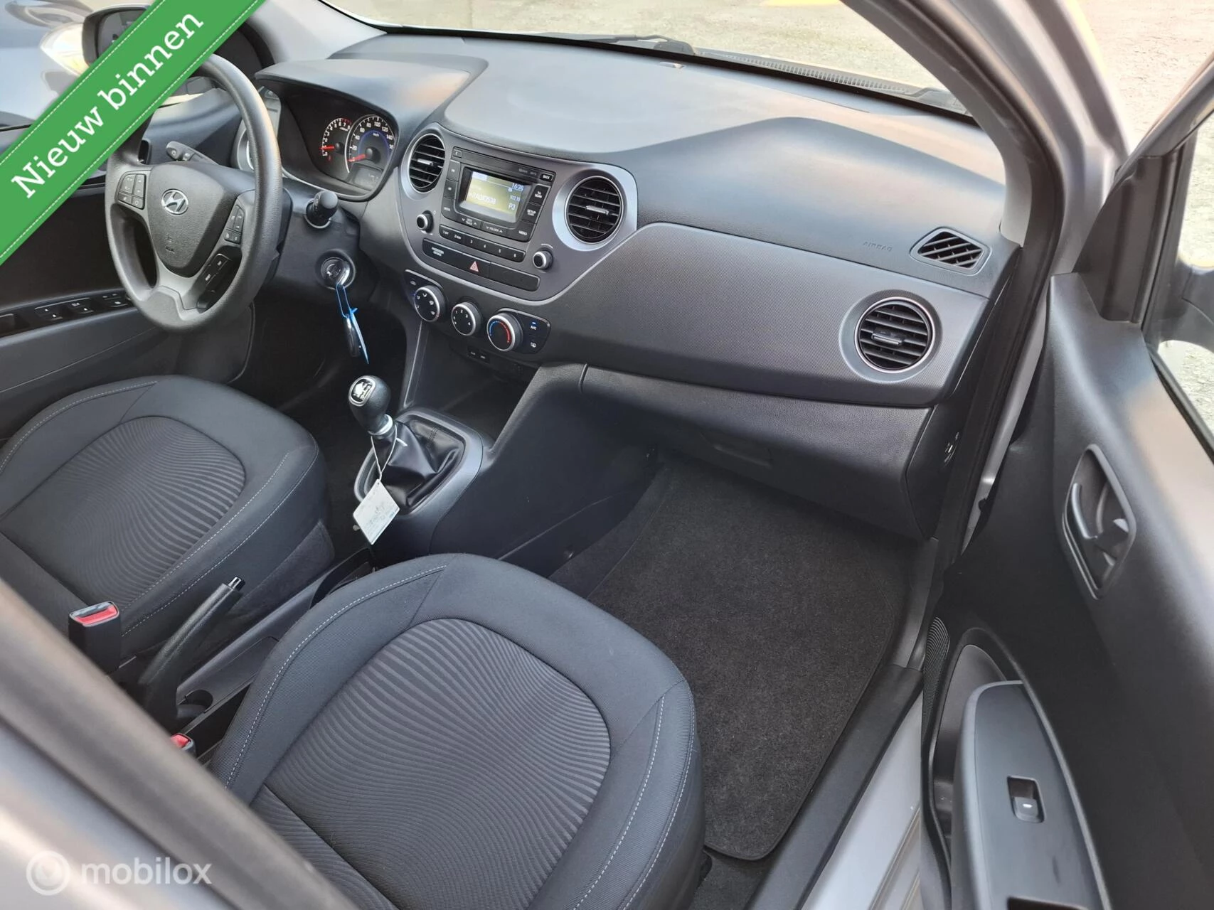 Hoofdafbeelding Hyundai i10