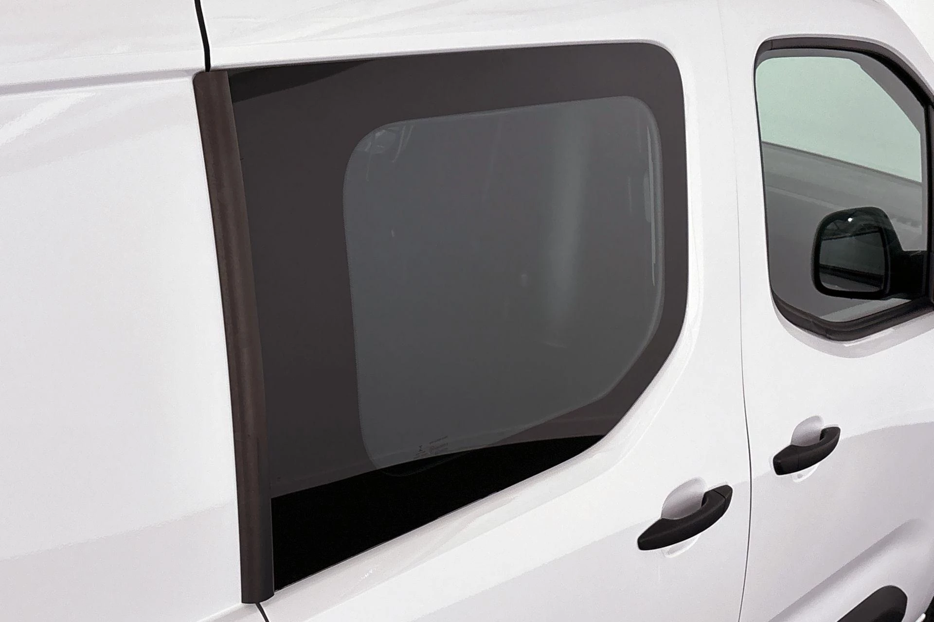 Hoofdafbeelding Peugeot e-Partner