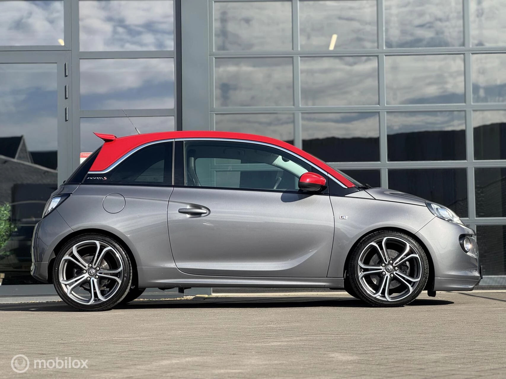 Hoofdafbeelding Opel ADAM