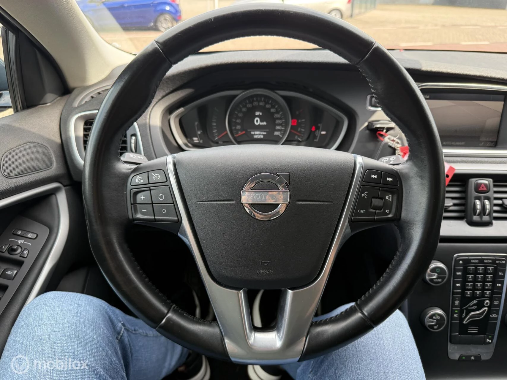 Hoofdafbeelding Volvo V40