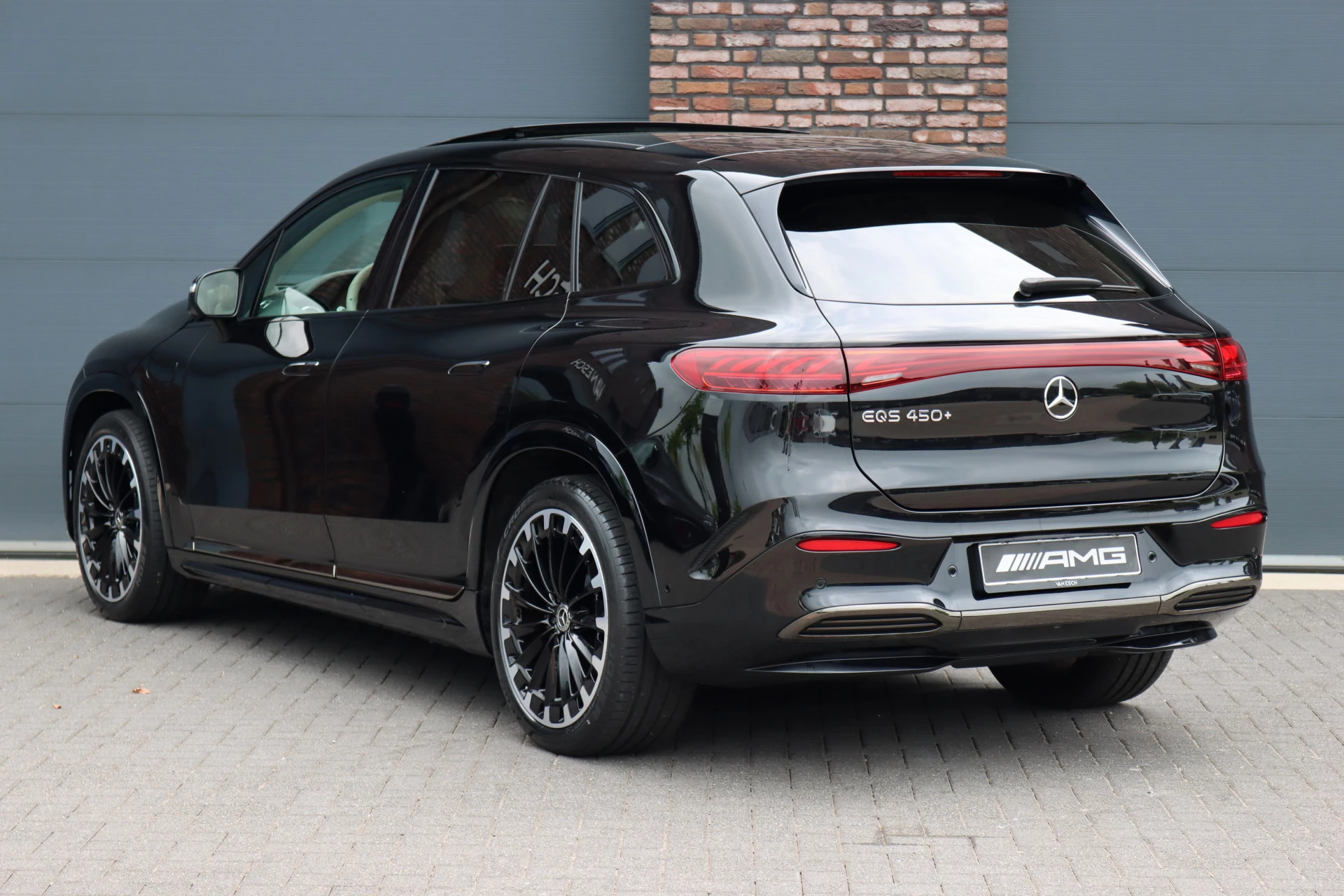 Hoofdafbeelding Mercedes-Benz EQS