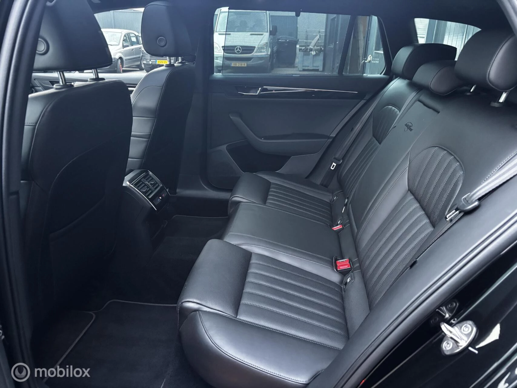 Hoofdafbeelding Škoda Superb