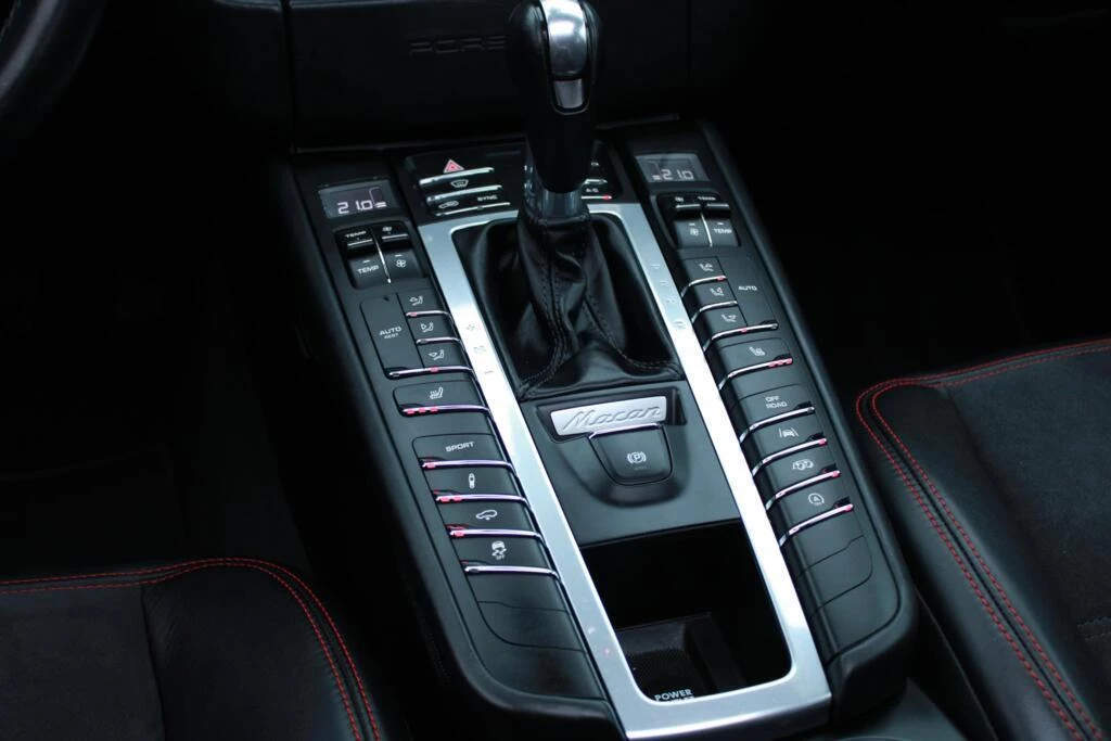 Hoofdafbeelding Porsche Macan