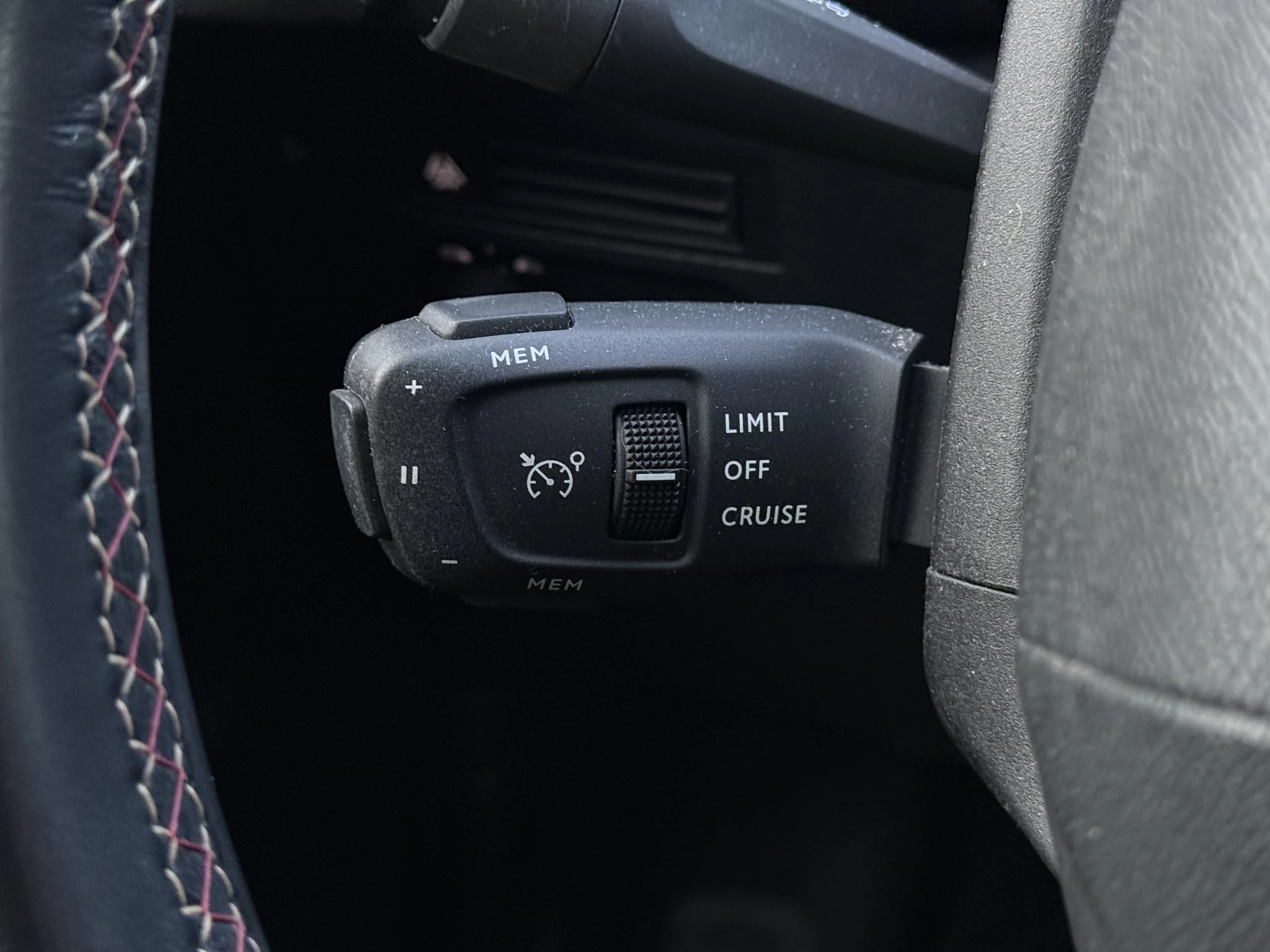 Hoofdafbeelding DS DS 3