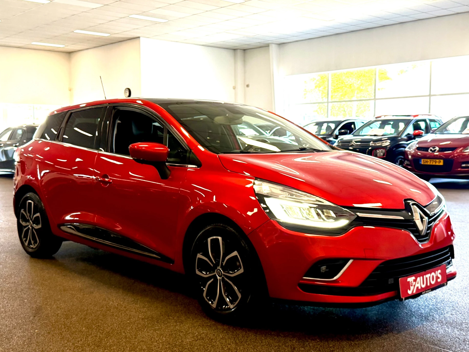 Hoofdafbeelding Renault Clio