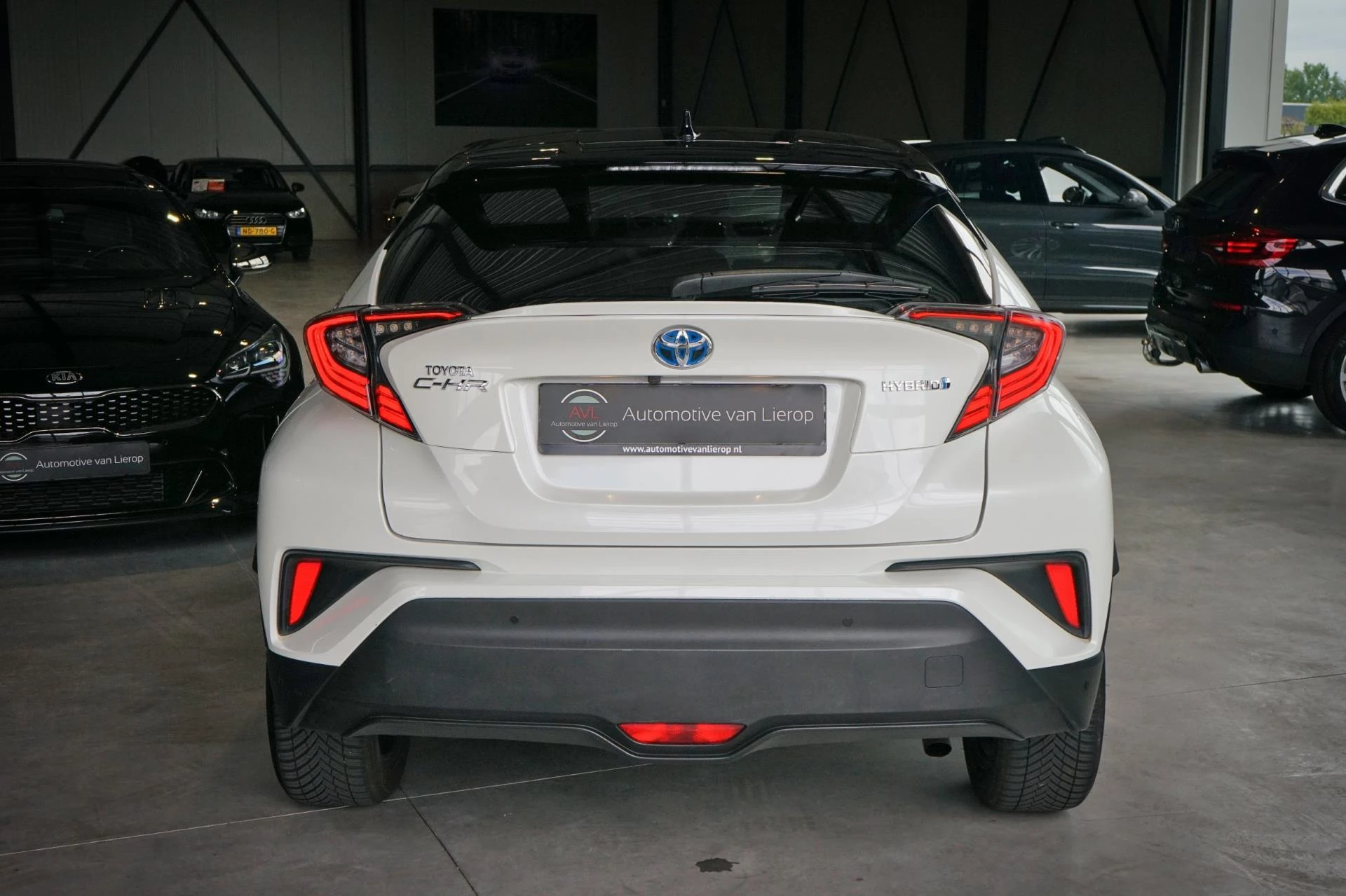 Hoofdafbeelding Toyota C-HR