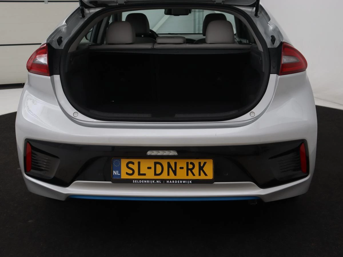 Hoofdafbeelding Hyundai IONIQ