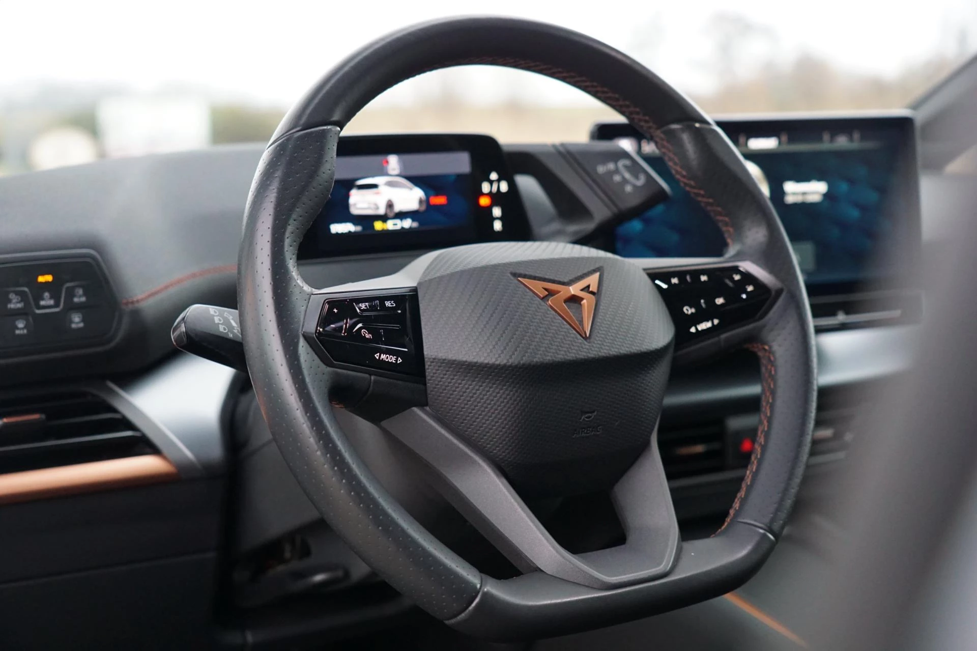 Hoofdafbeelding CUPRA Born