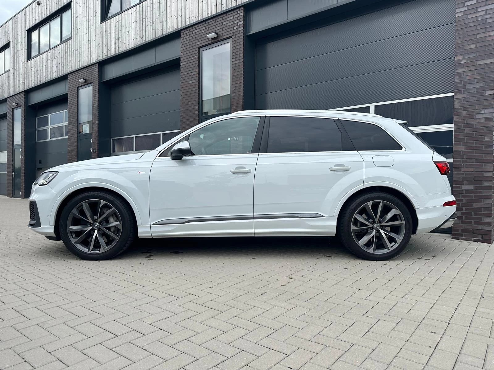 Hoofdafbeelding Audi Q7