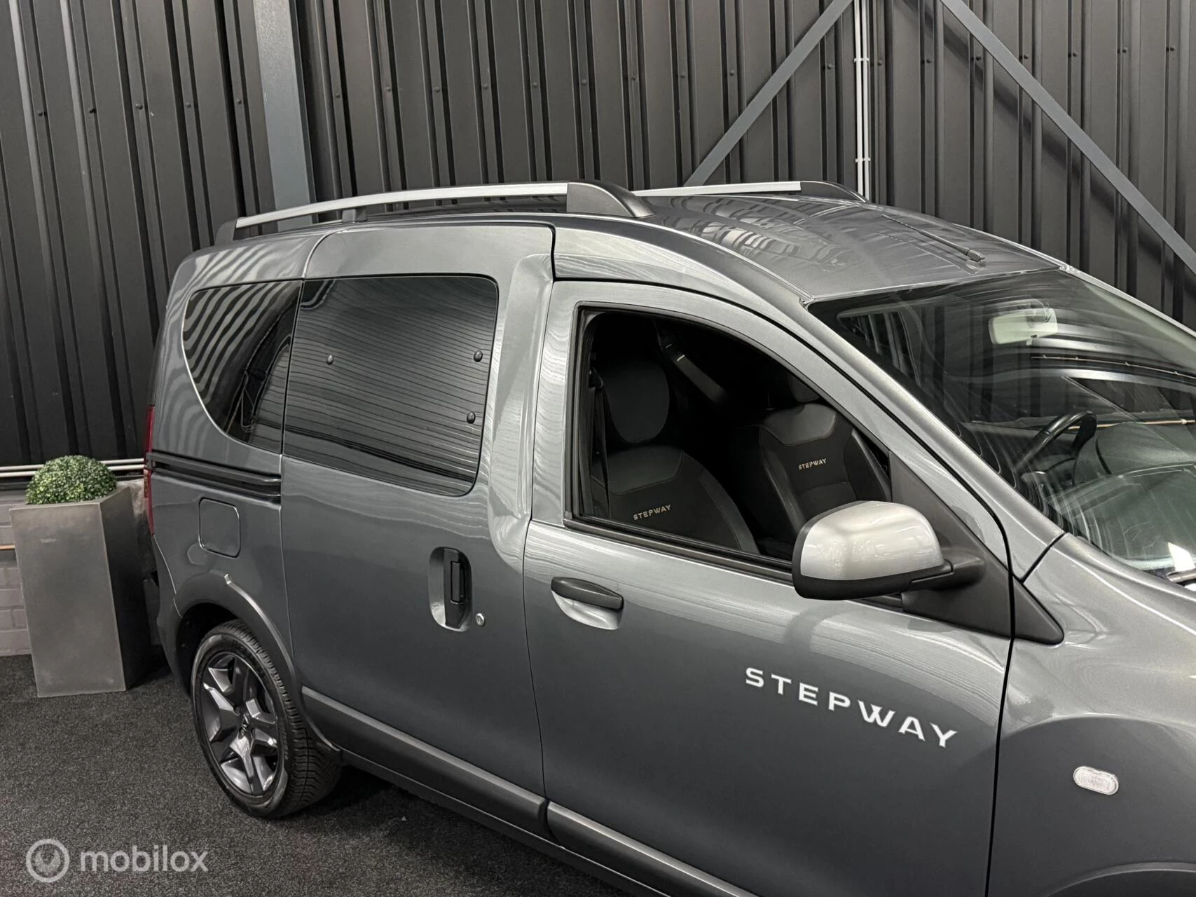 Hoofdafbeelding Dacia Dokker