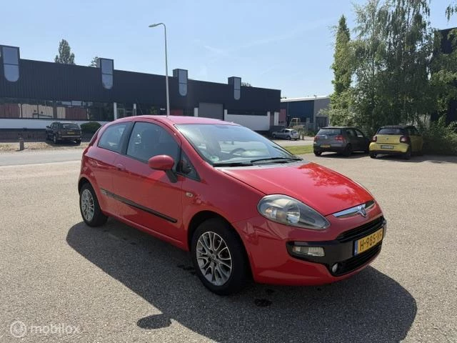 Hoofdafbeelding Fiat Punto