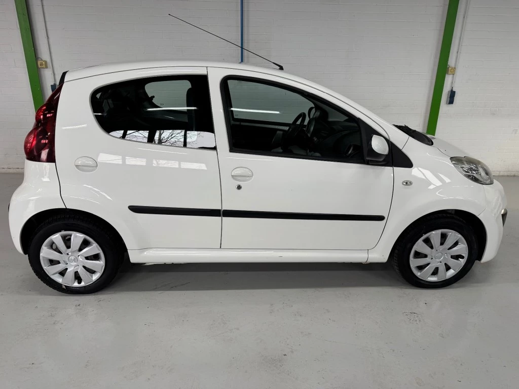 Hoofdafbeelding Peugeot 107