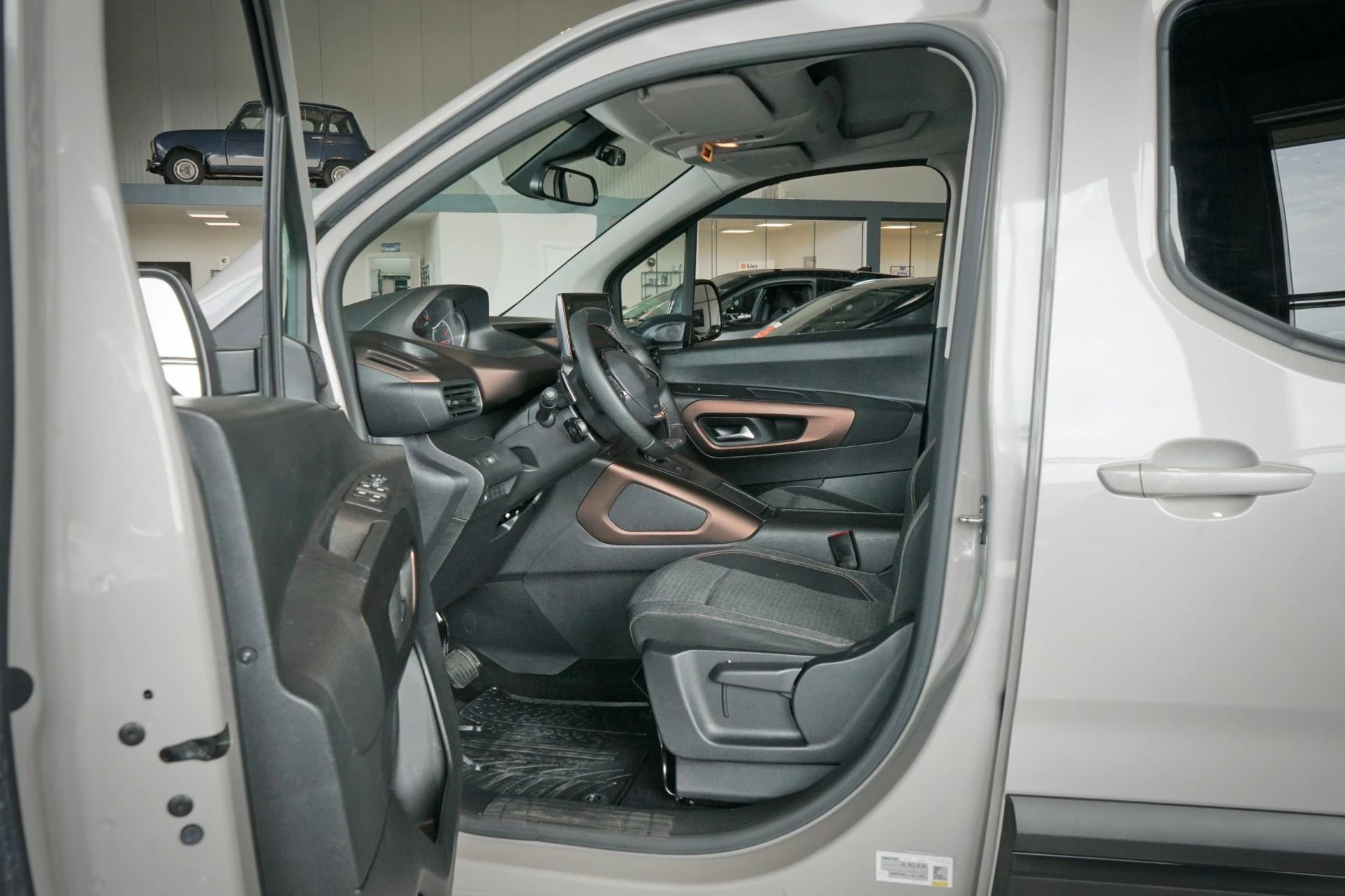 Hoofdafbeelding Peugeot Rifter