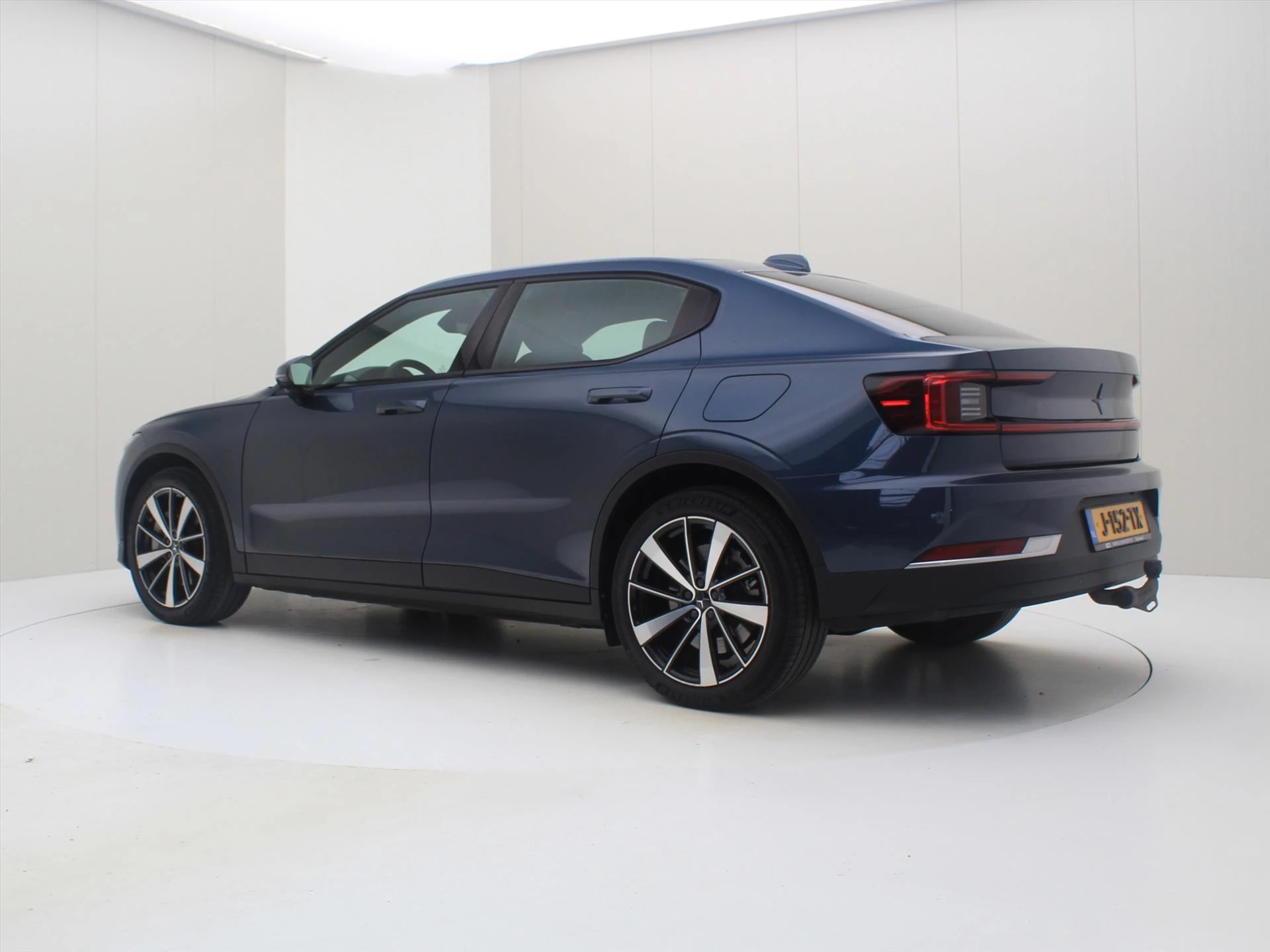 Hoofdafbeelding Polestar 2