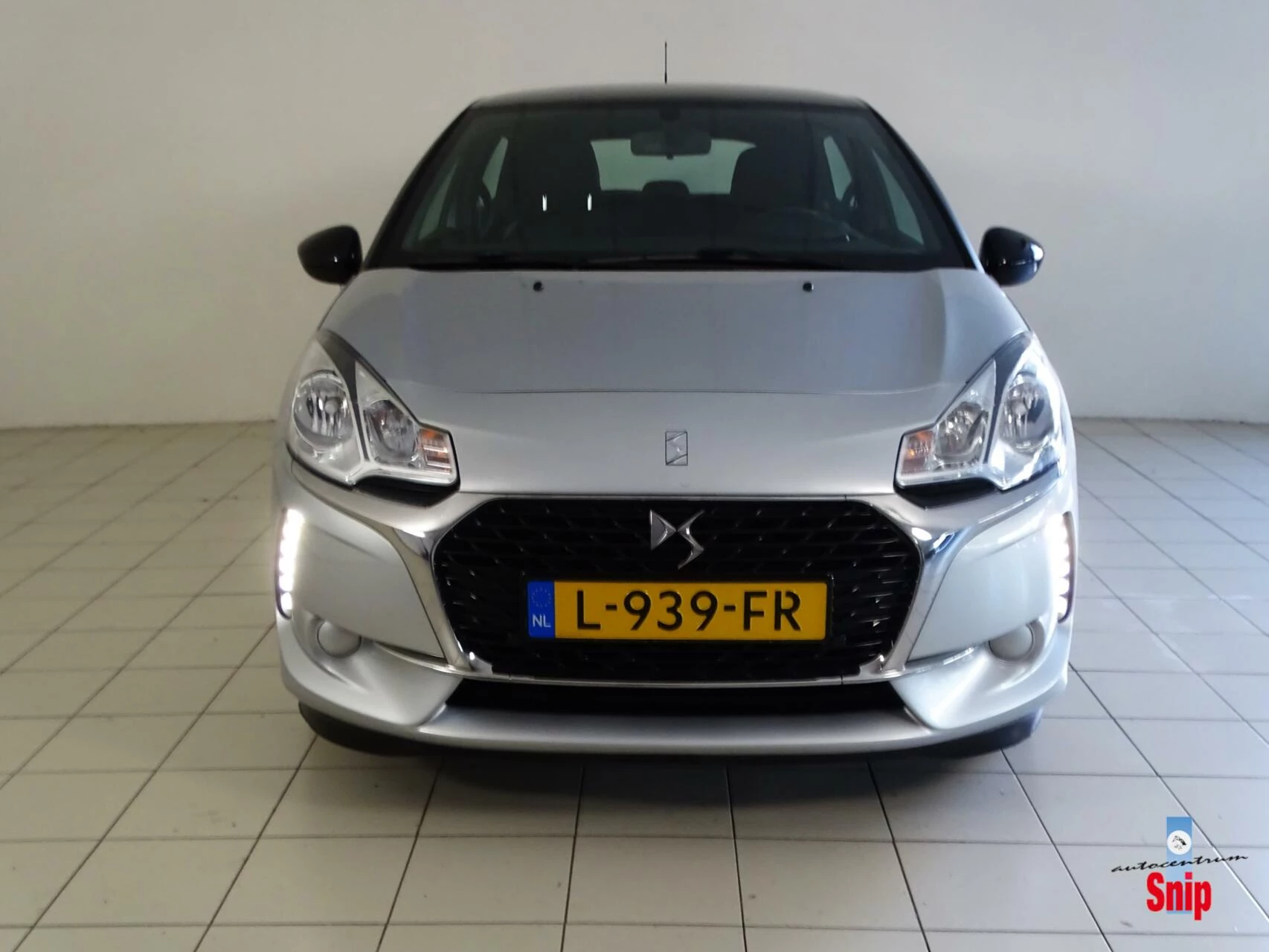 Hoofdafbeelding DS DS 3