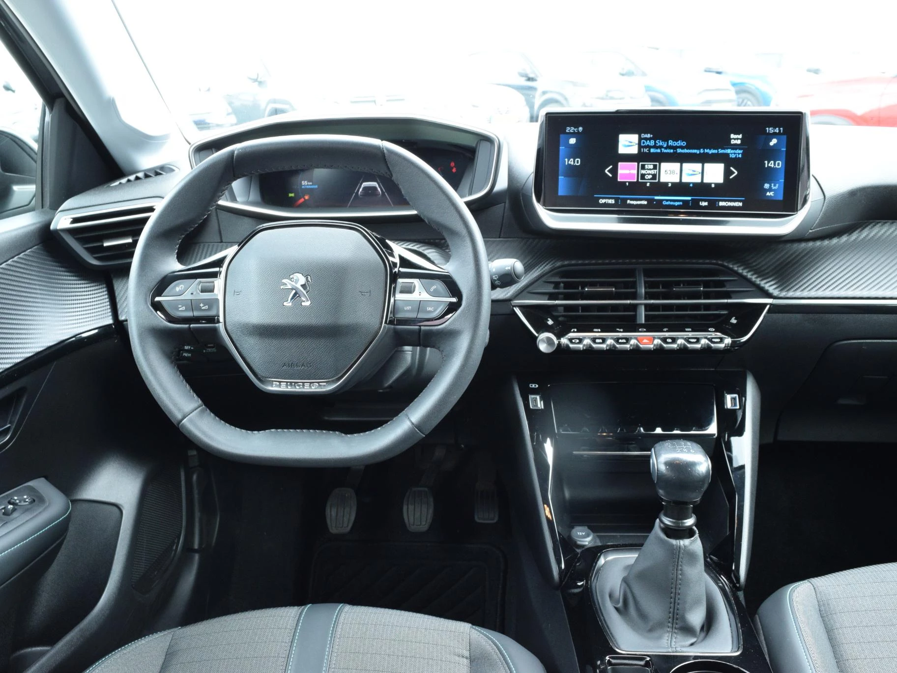 Hoofdafbeelding Peugeot 208