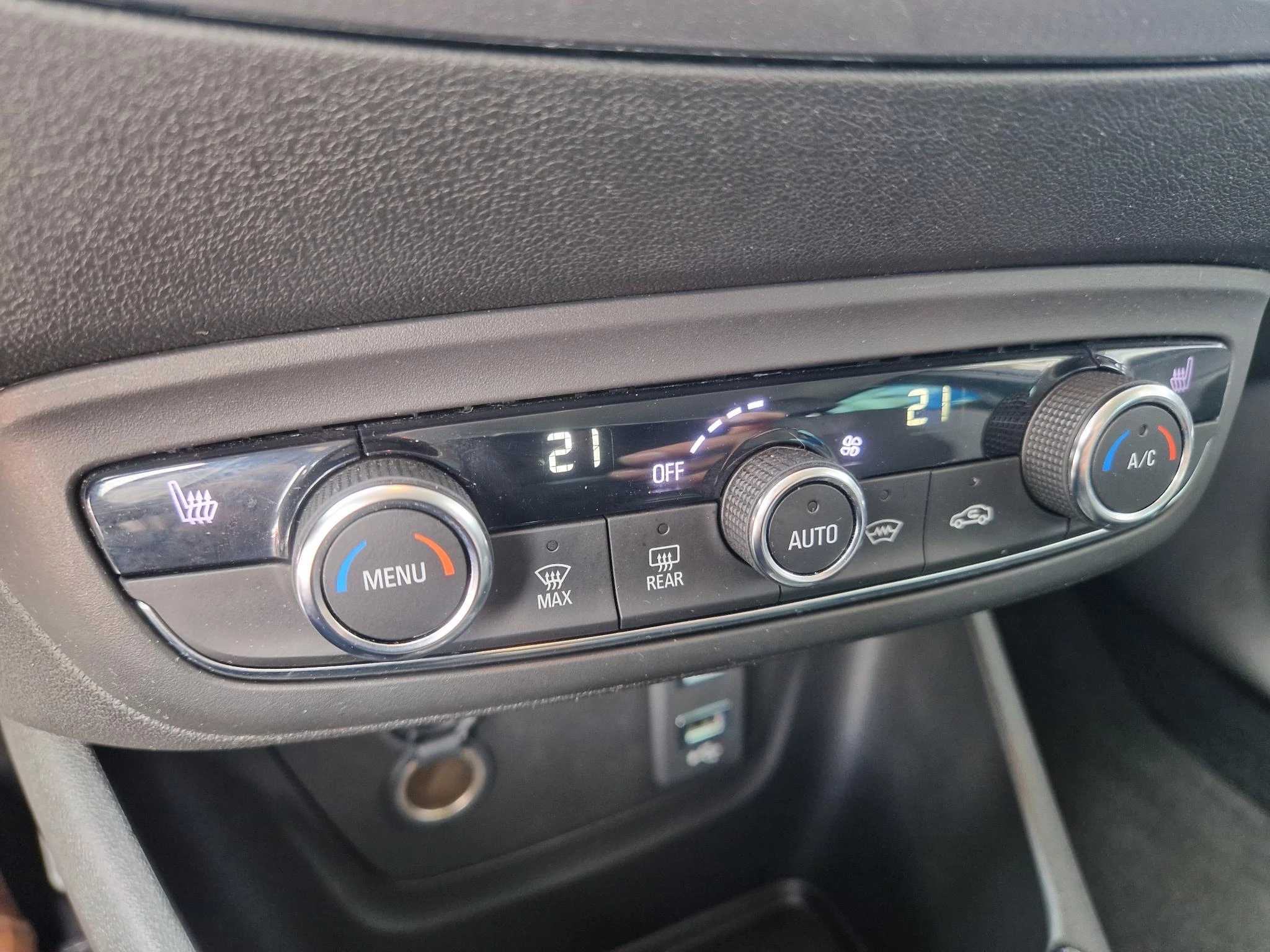 Hoofdafbeelding Opel Crossland X