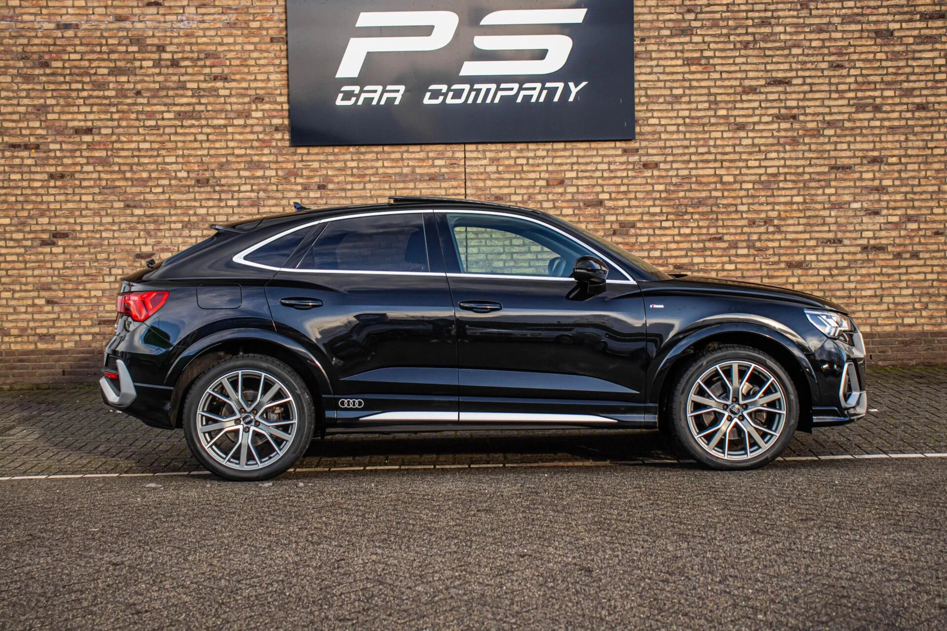 Hoofdafbeelding Audi Q3