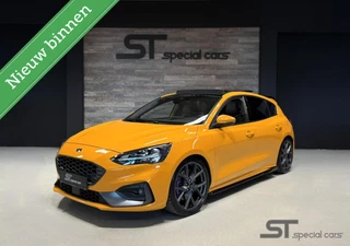 Ford Focus 2.3 EcoBoost ST-3|Pano|Orange Fury