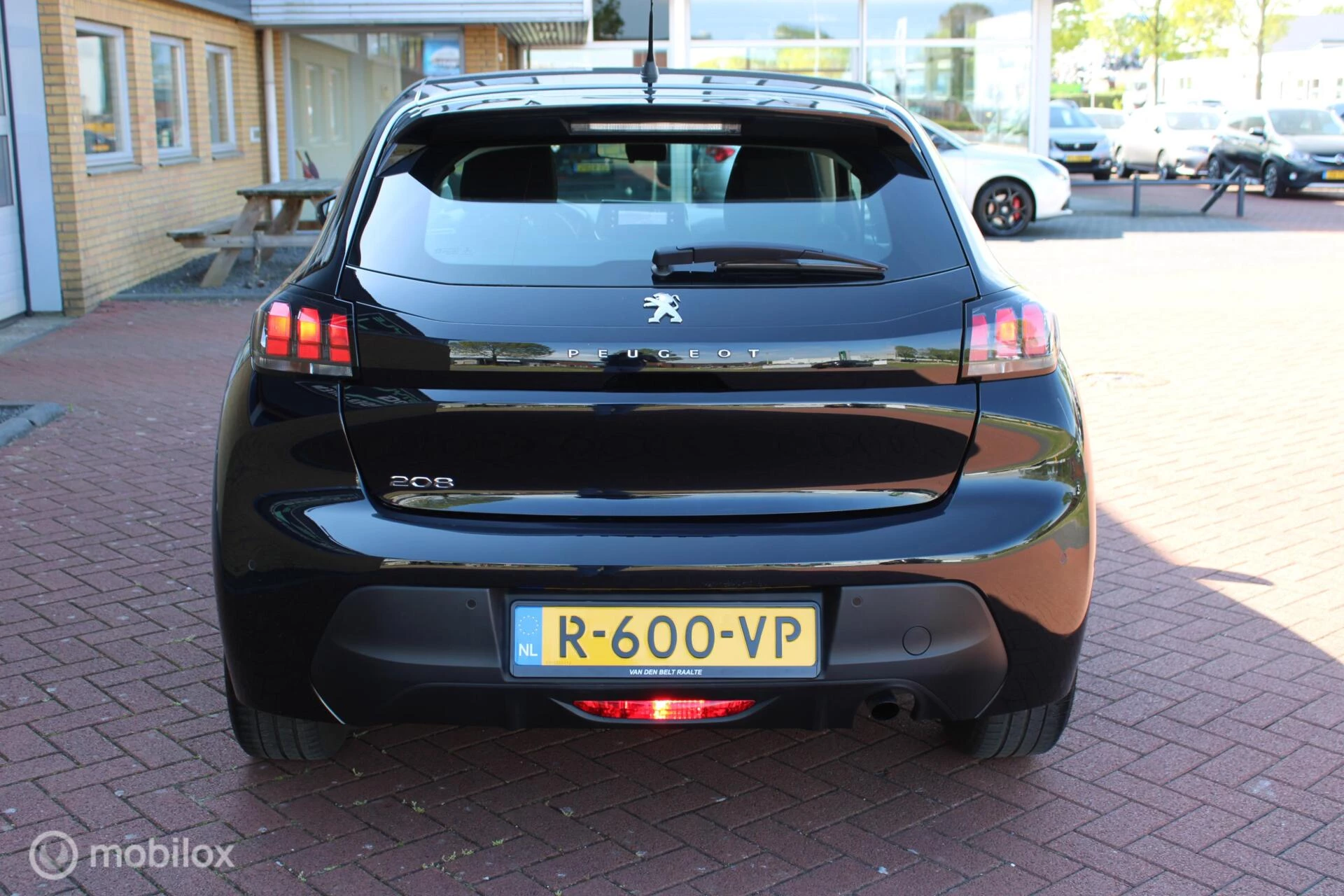 Hoofdafbeelding Peugeot 208