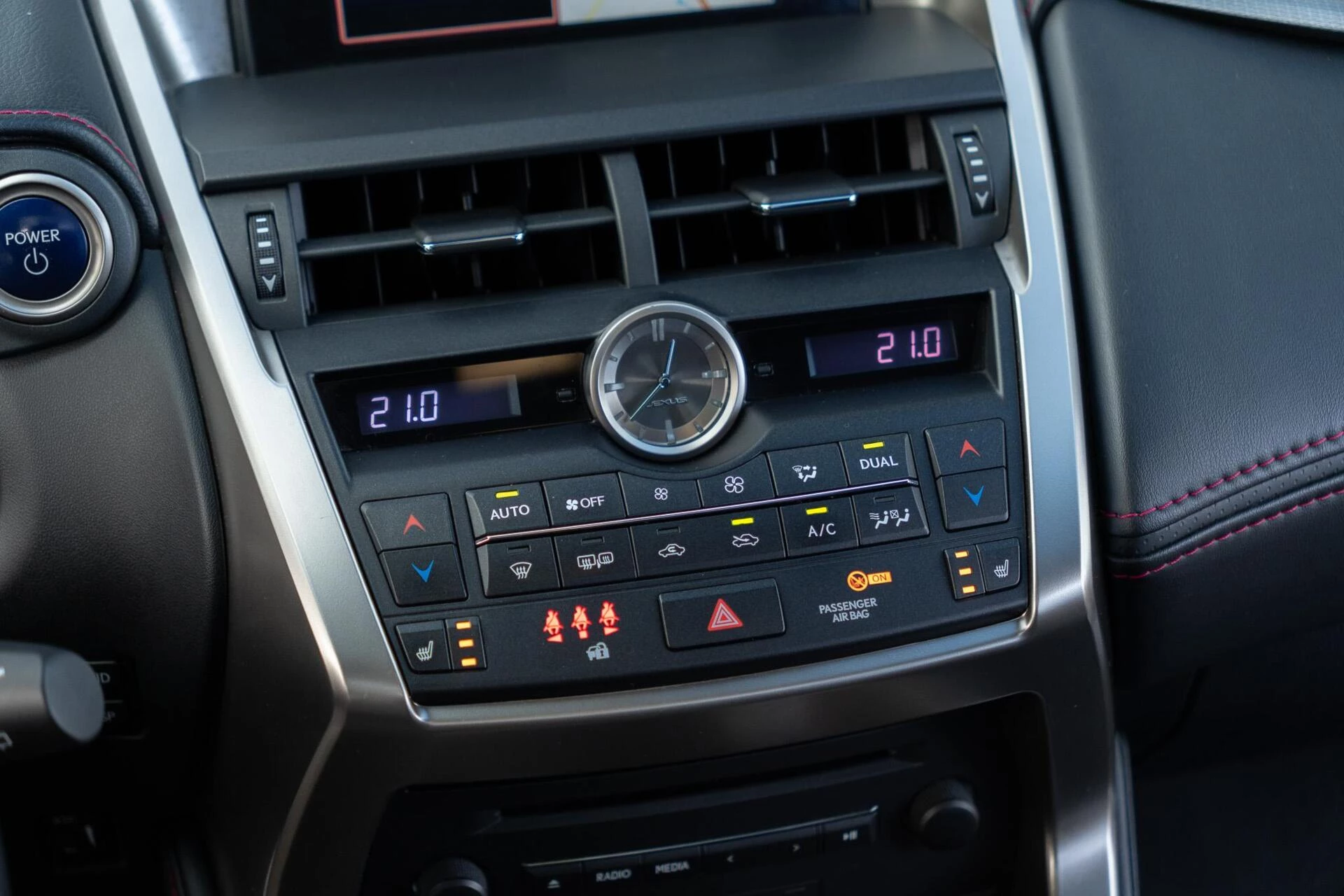 Hoofdafbeelding Lexus NX