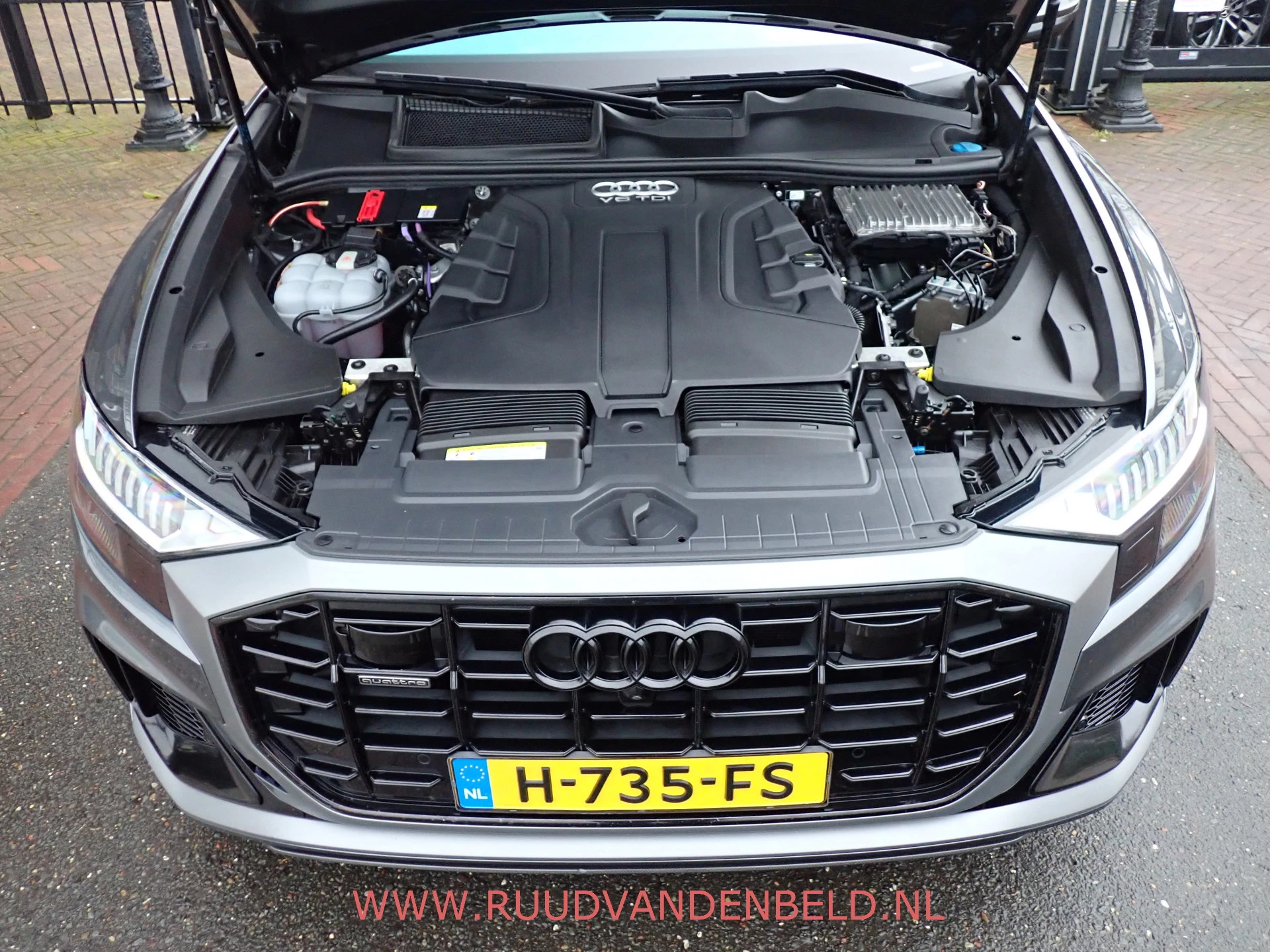 Hoofdafbeelding Audi Q8