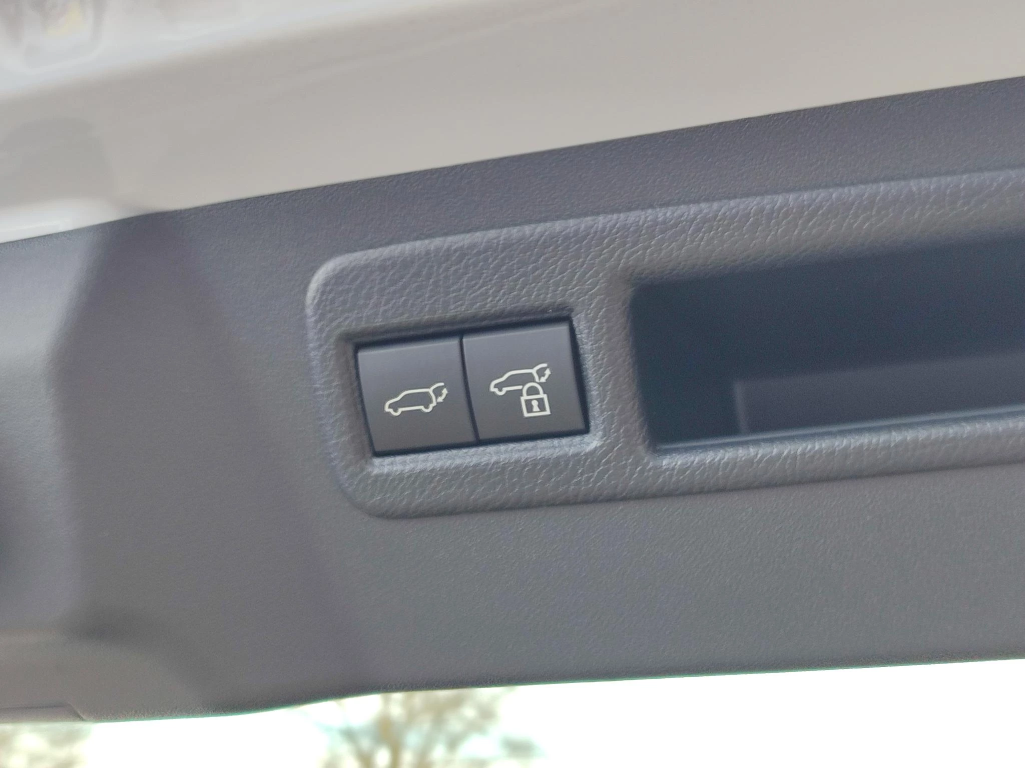 Hoofdafbeelding Toyota C-HR+