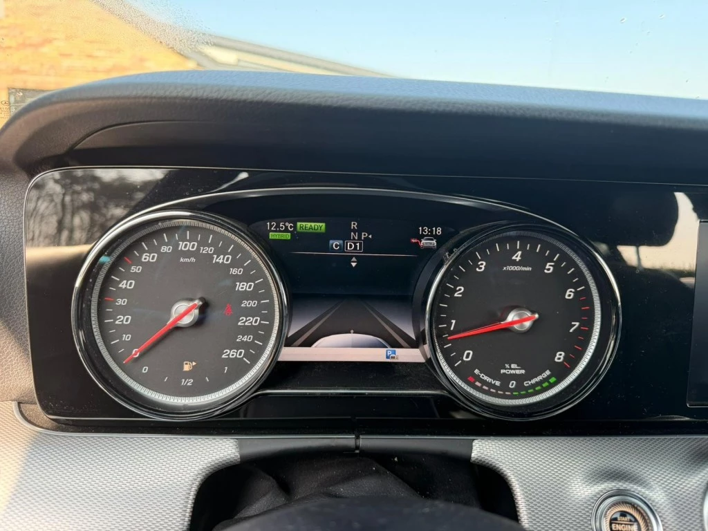 Hoofdafbeelding Mercedes-Benz E-Klasse