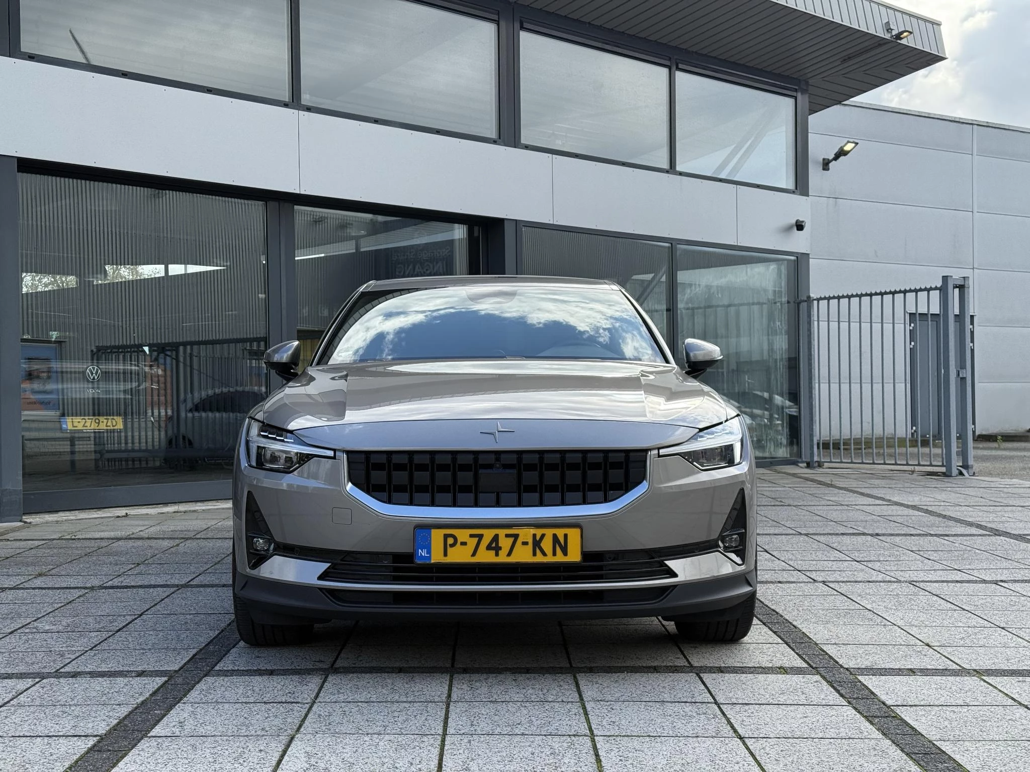 Hoofdafbeelding Polestar 2