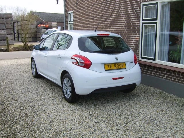 Hoofdafbeelding Peugeot 208