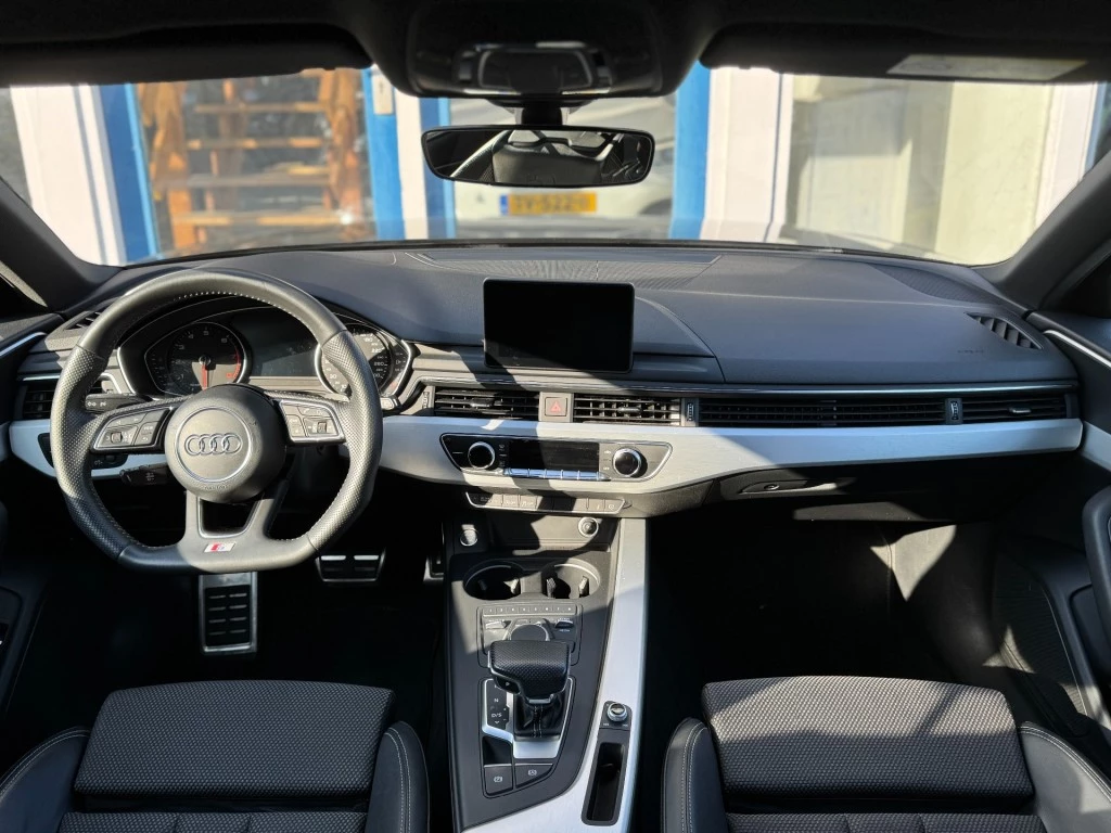 Hoofdafbeelding Audi A4