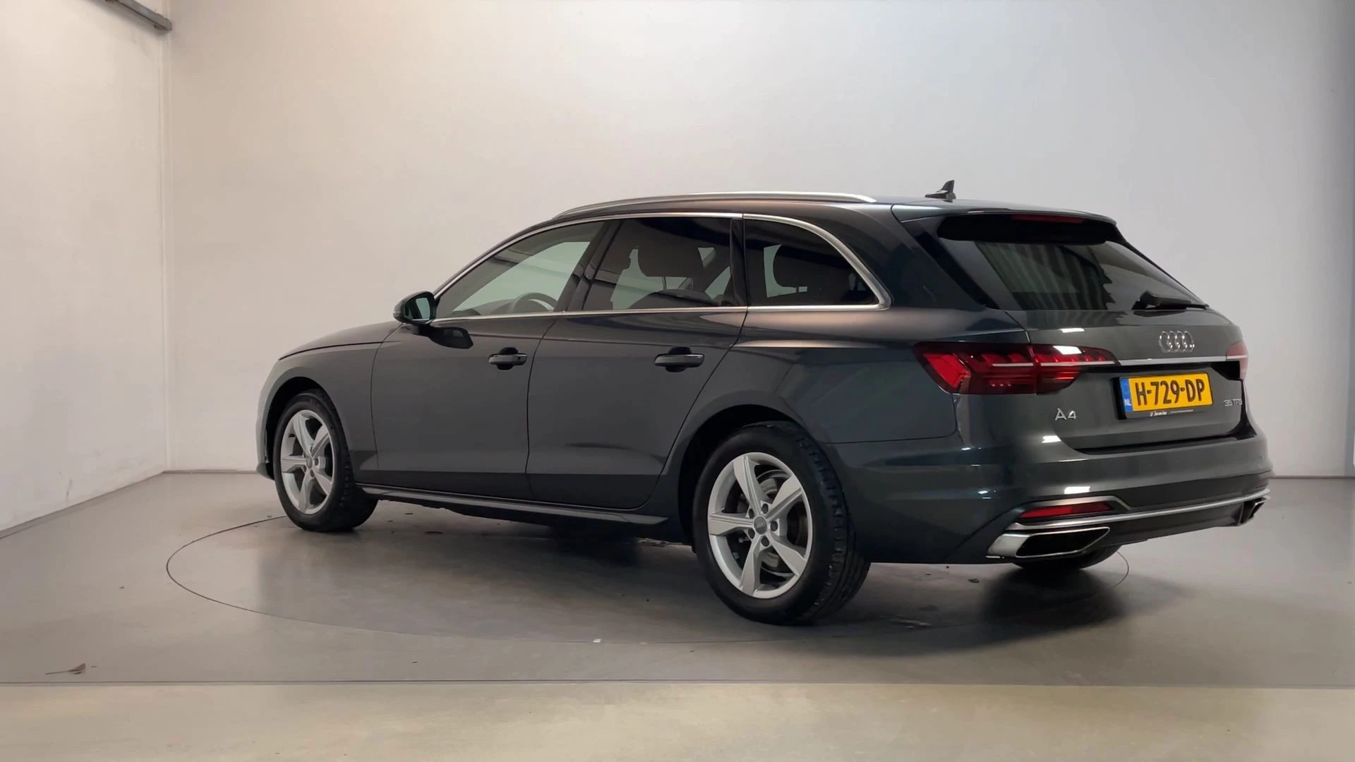 Hoofdafbeelding Audi A4