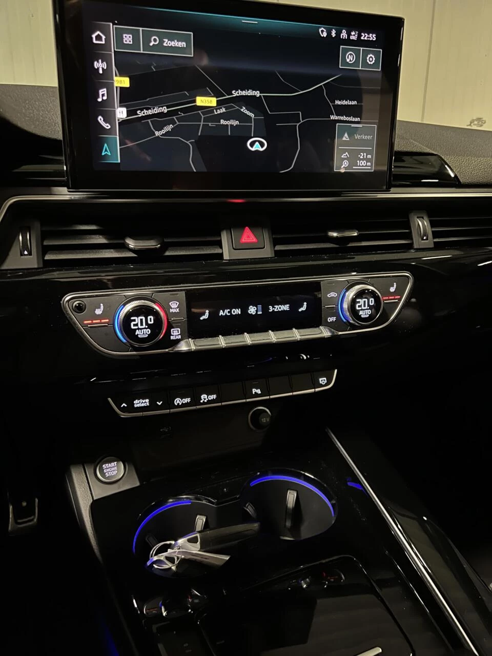 Hoofdafbeelding Audi A4