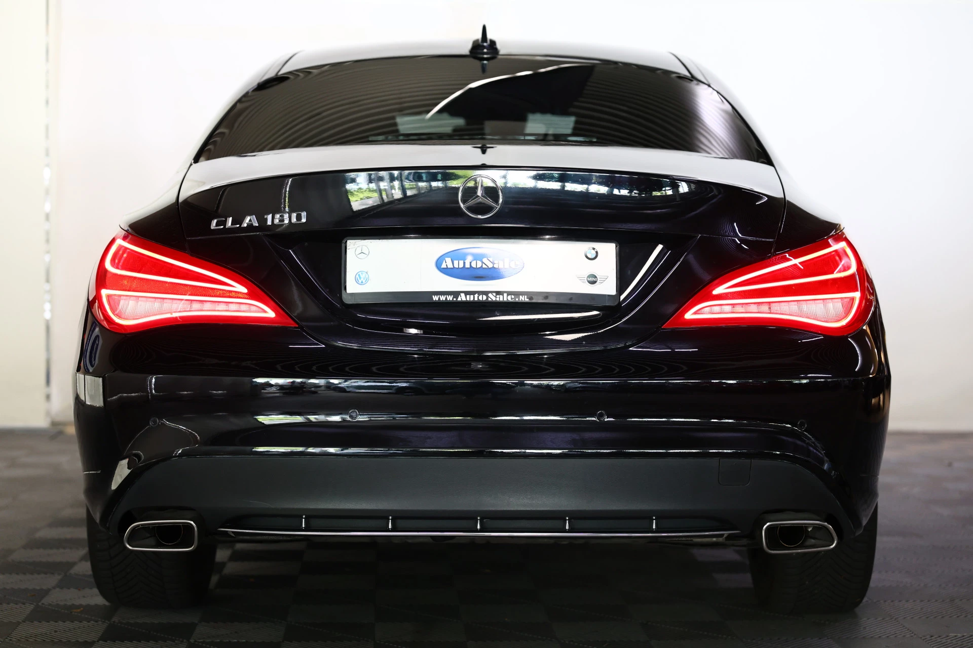 Hoofdafbeelding Mercedes-Benz CLA