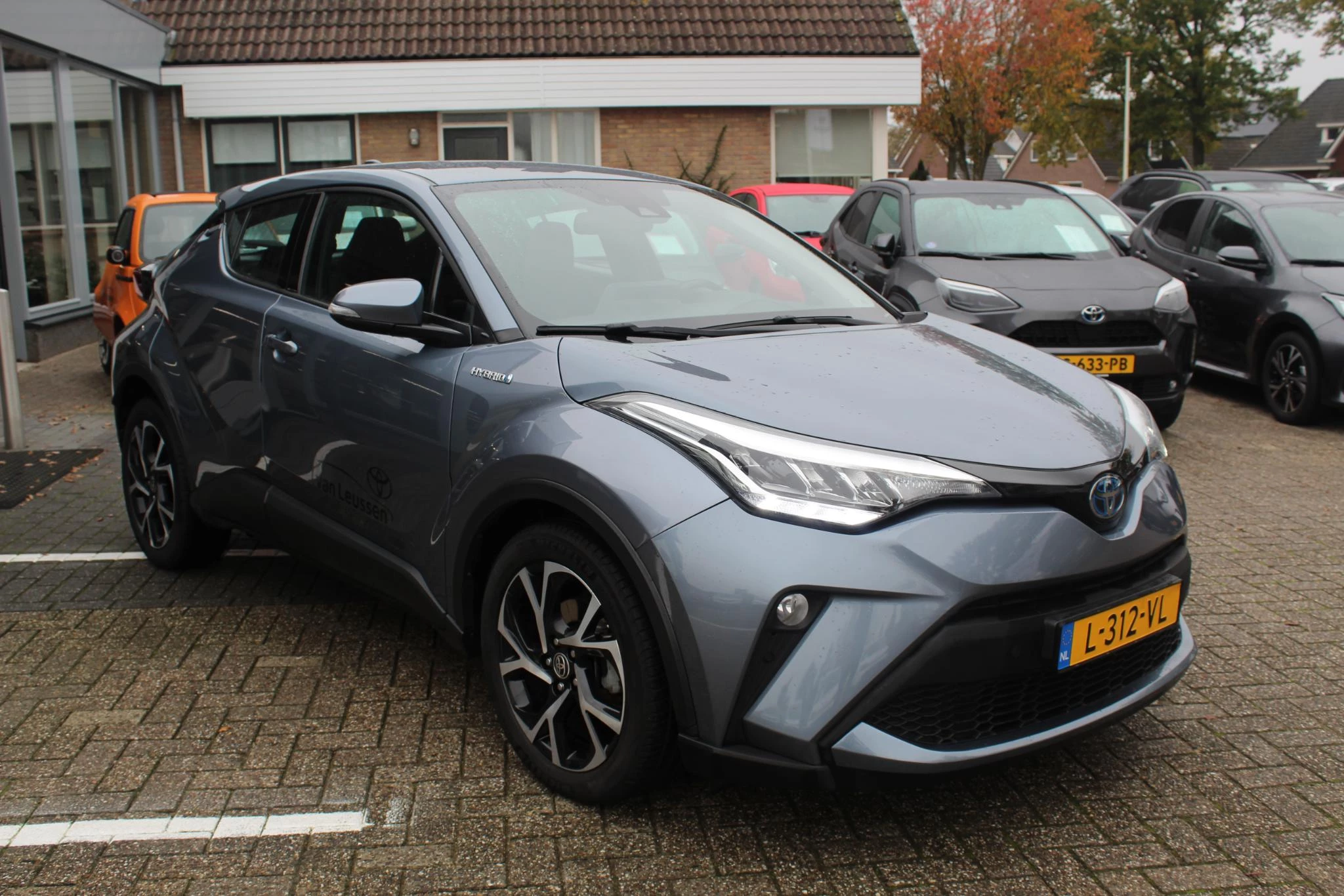 Hoofdafbeelding Toyota C-HR