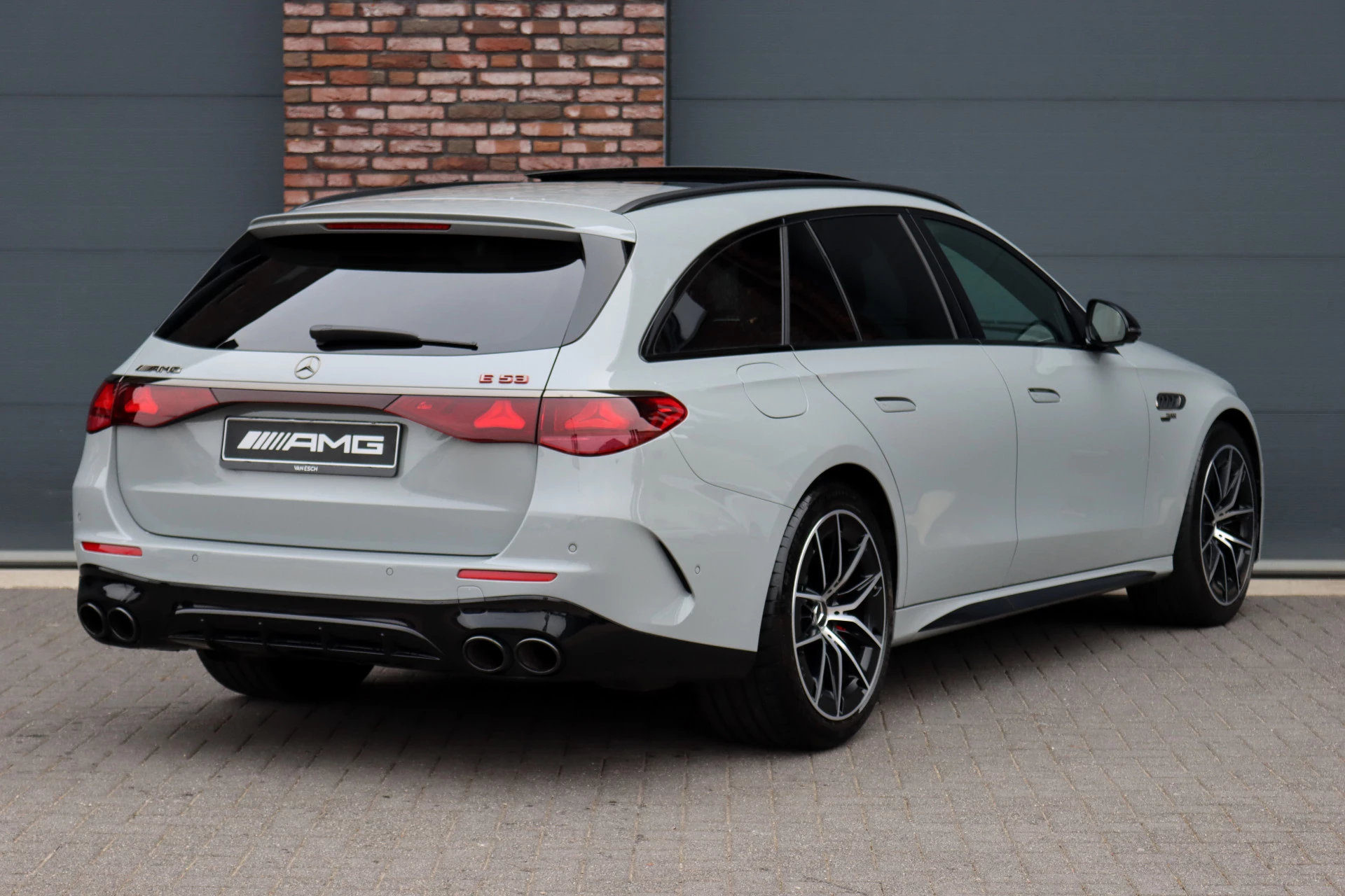 Hoofdafbeelding Mercedes-Benz E-Klasse