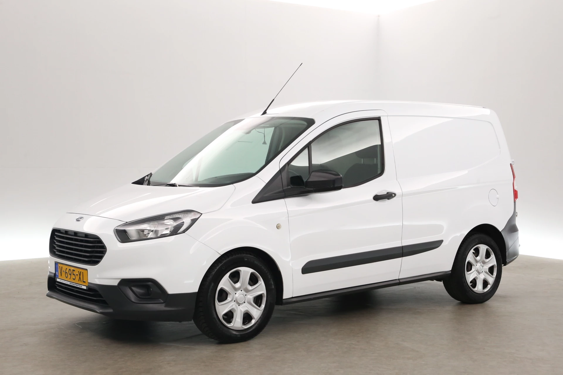Hoofdafbeelding Ford Transit Courier