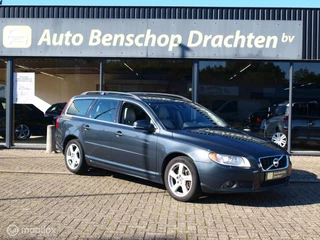 Volvo V70 5Cyl 163pk Summum Elec Stoel Leer Xenon Navi Trekhaak