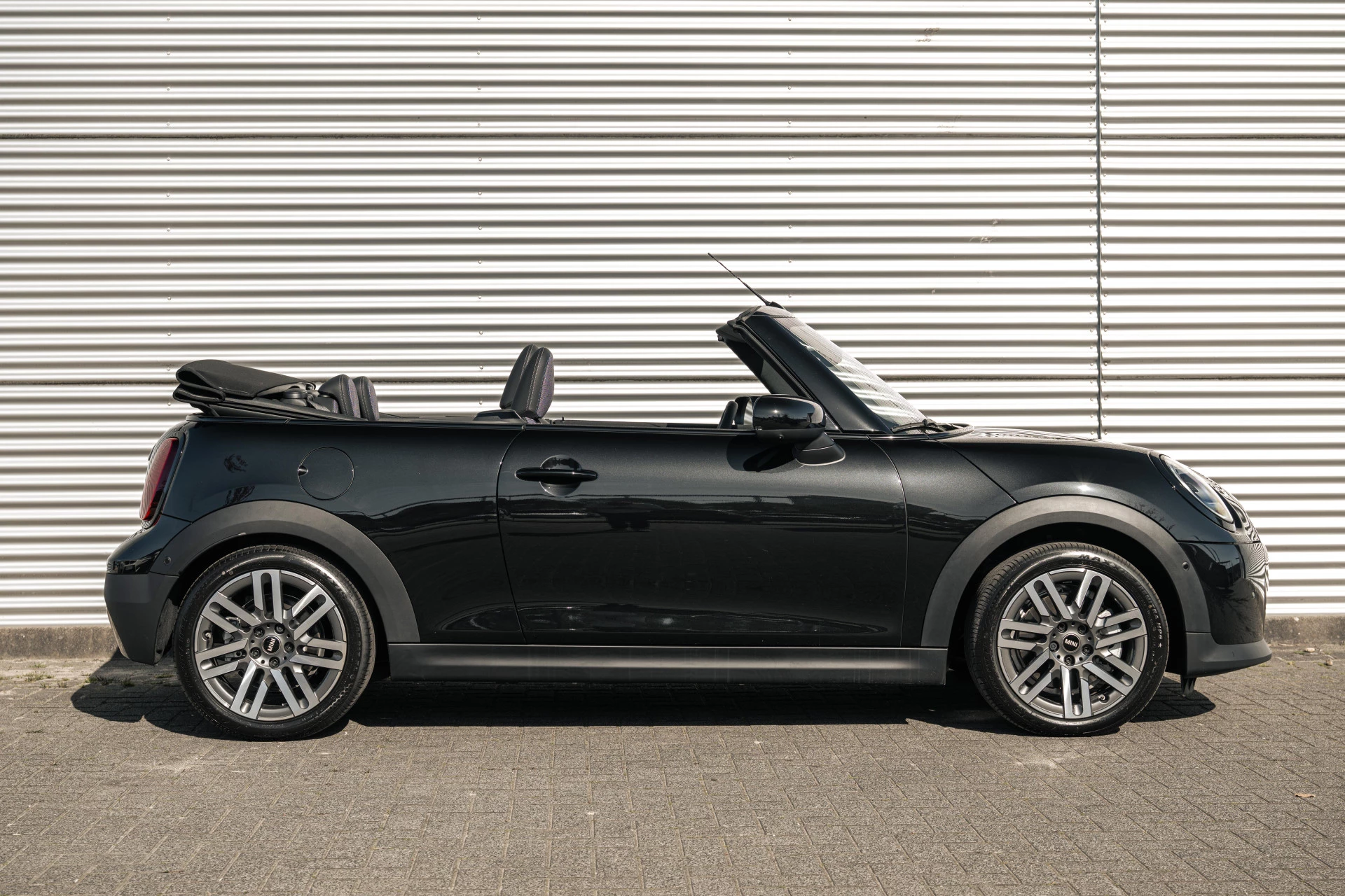 Hoofdafbeelding MINI Cooper Cabrio