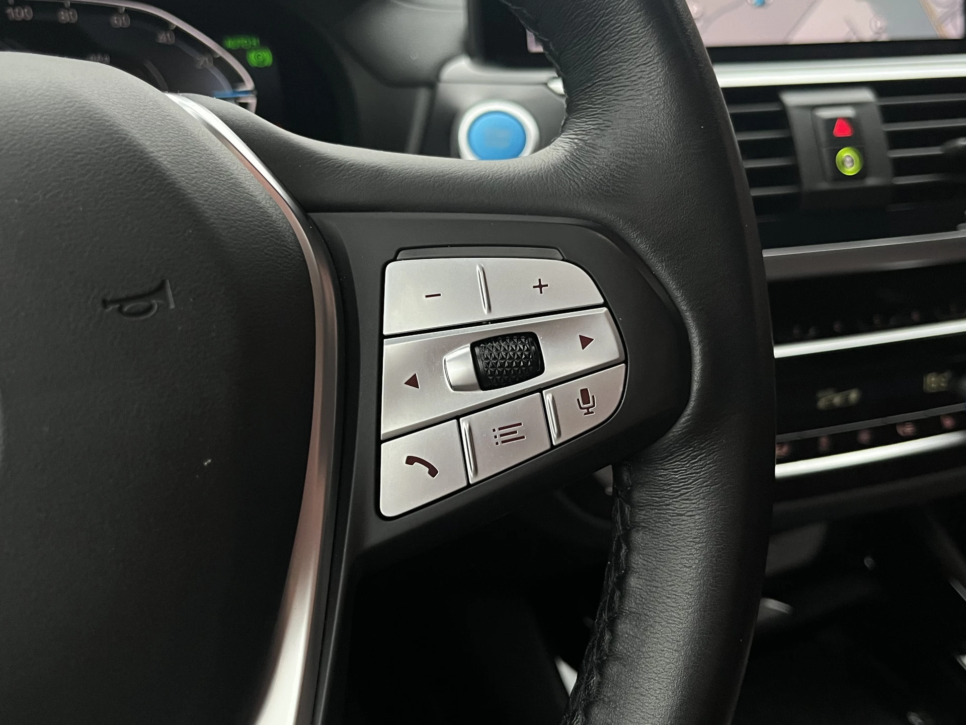 Hoofdafbeelding BMW iX3