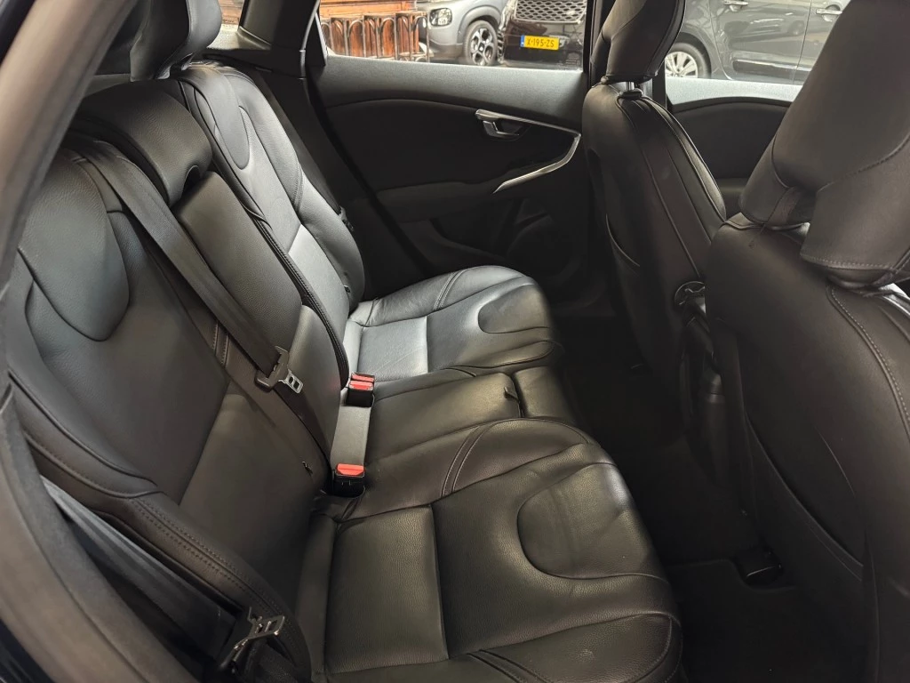 Hoofdafbeelding Volvo V40