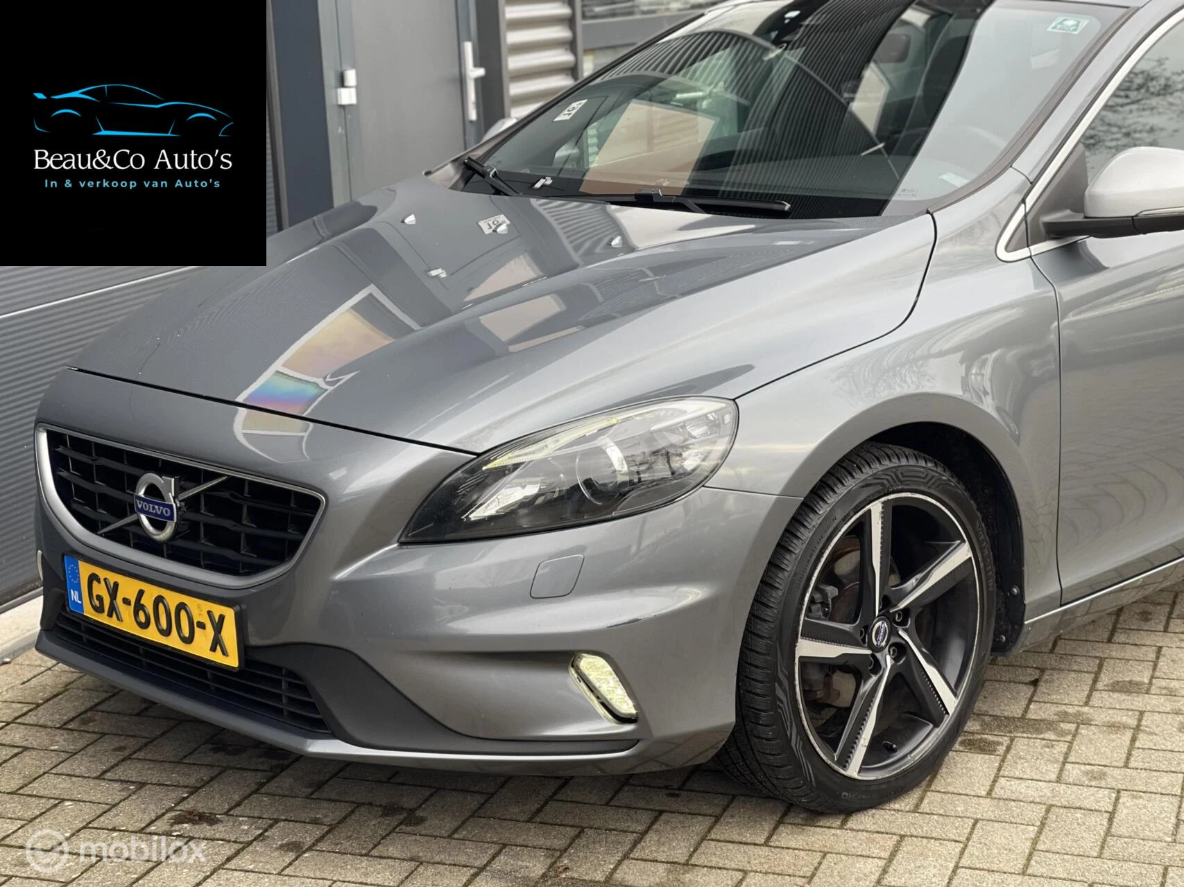 Hoofdafbeelding Volvo V40