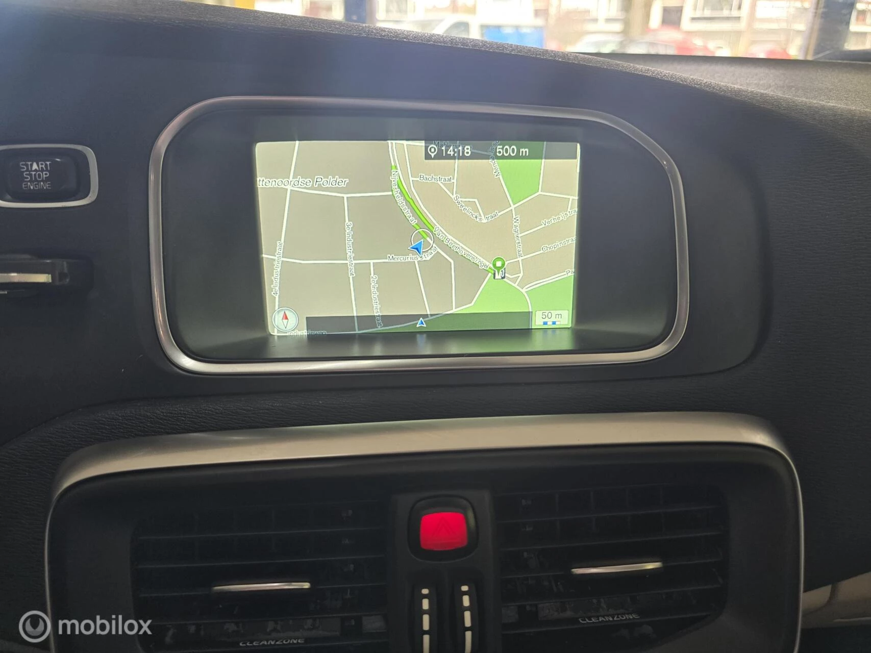 Hoofdafbeelding Volvo V40