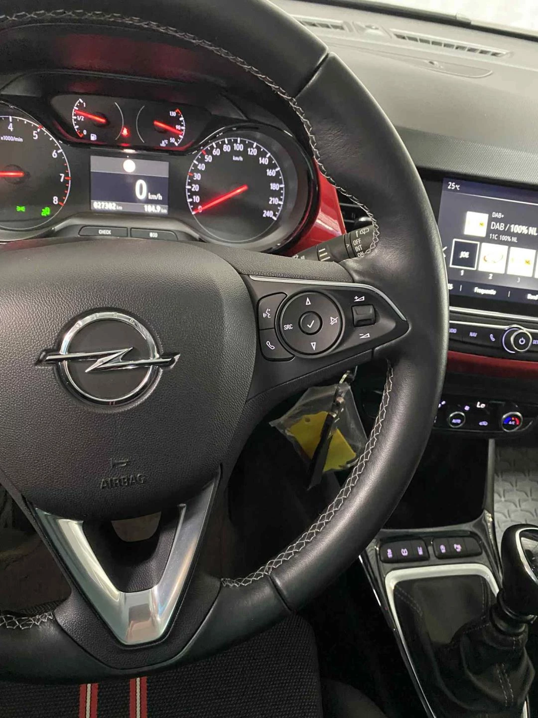 Hoofdafbeelding Opel Crossland X