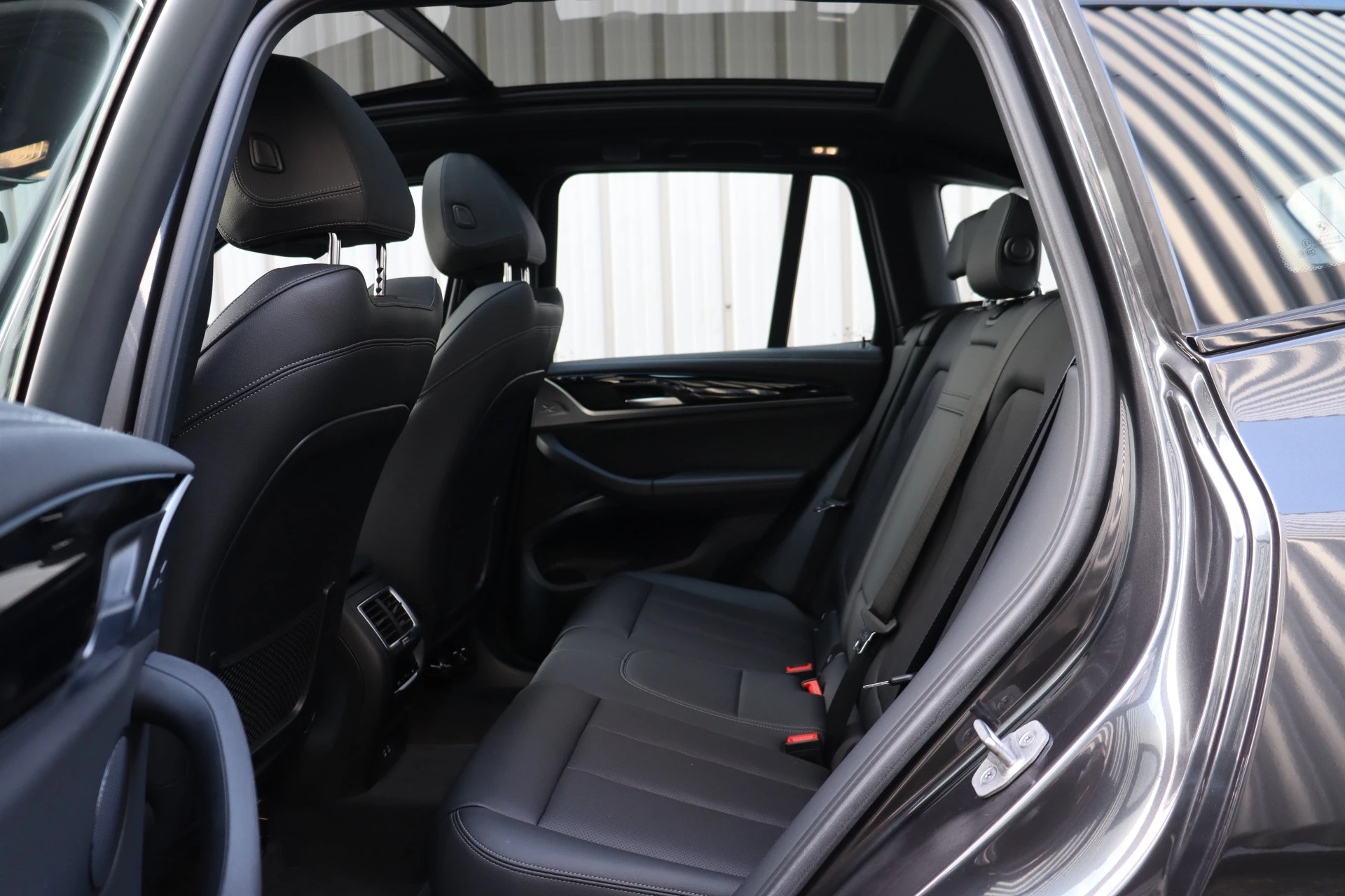 Hoofdafbeelding BMW iX3