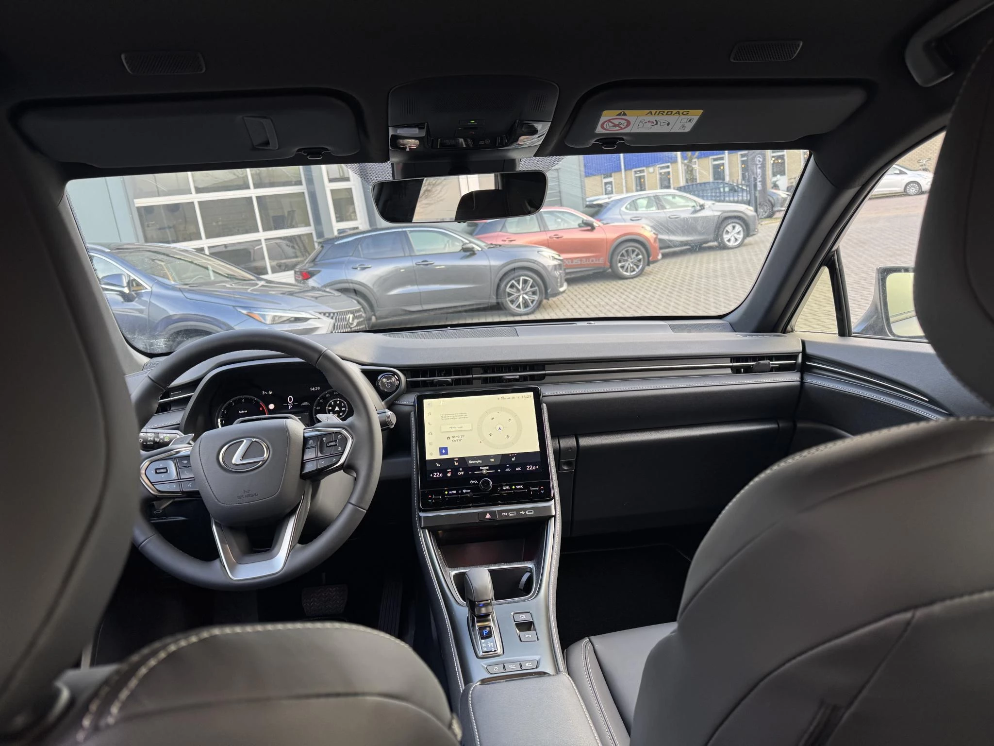 Hoofdafbeelding Lexus LBX